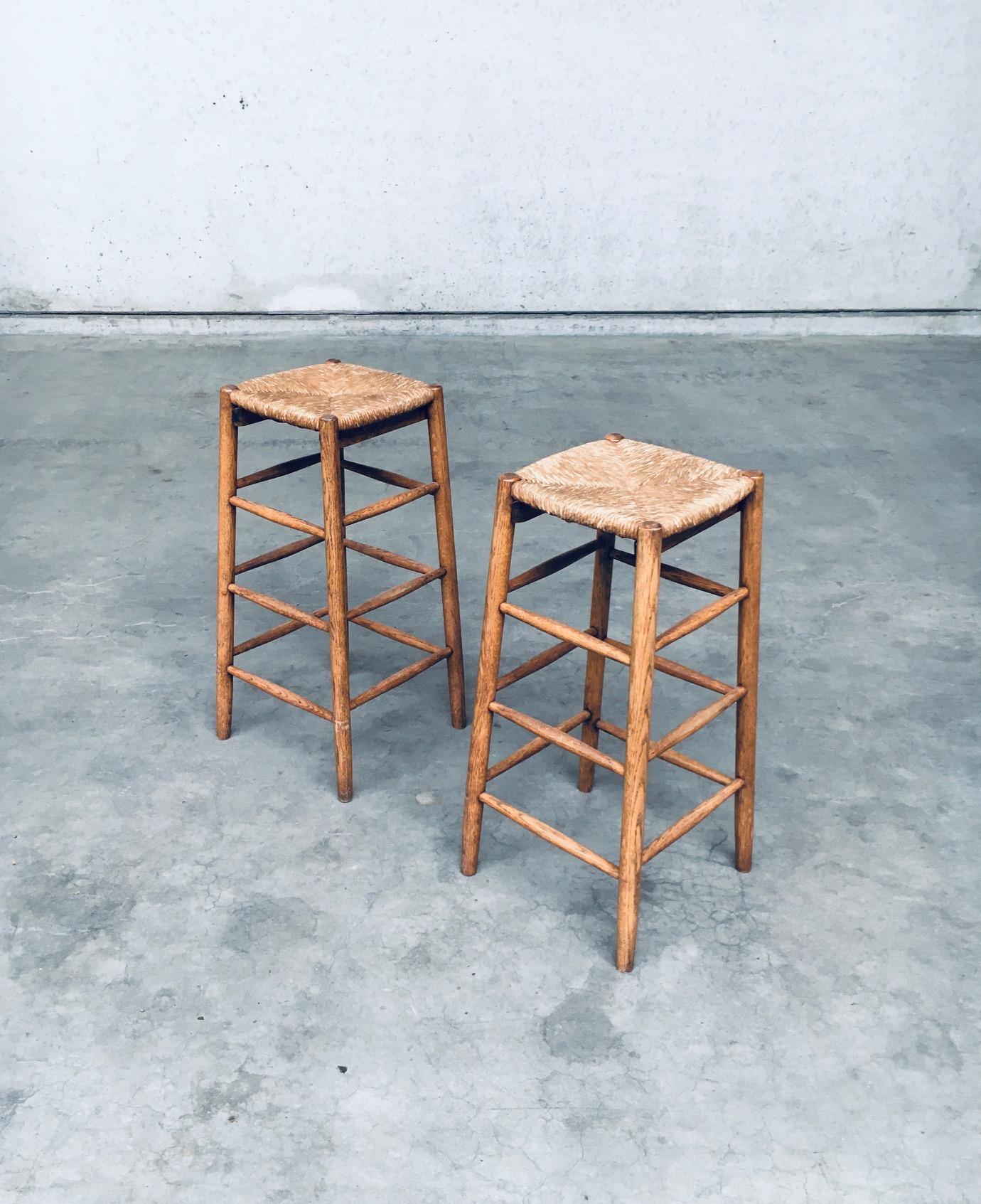 Rush Bar Stool set in the style of Charlotte Perriand, France 1950's For Sale