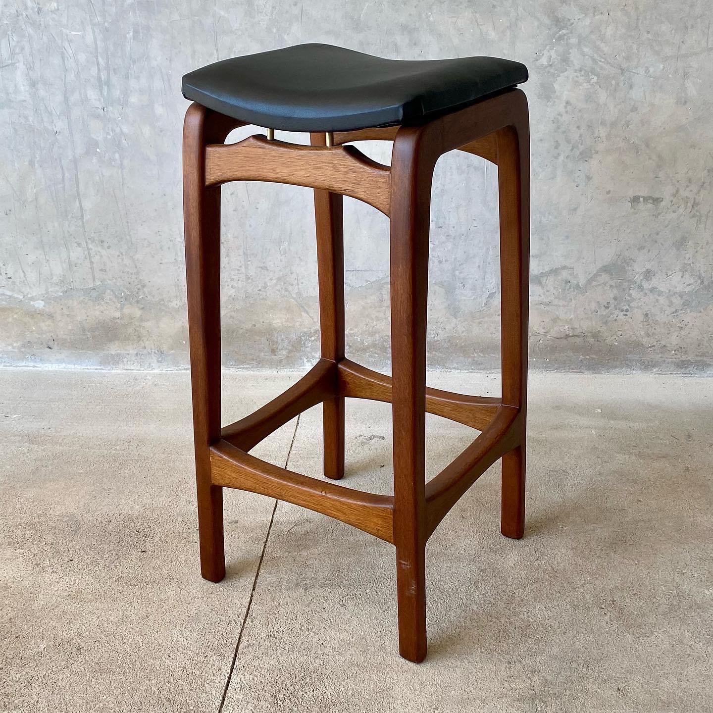 Mid-Century Modern Bar Stool, Utility Bar Stool, Walnut and Faux Leather For Sale