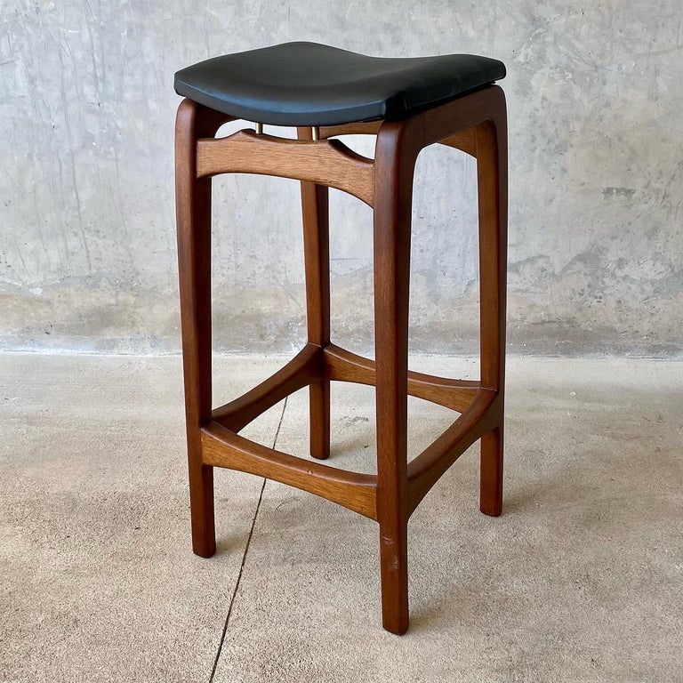 Contemporary Bar Stool, Utility Bar Stool, Walnut and Faux Leather For Sale