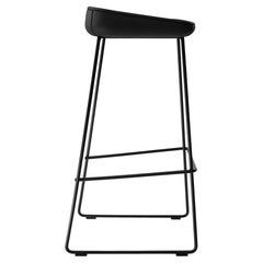 Taburete de bar Wave con asiento de piel y estructura de acero