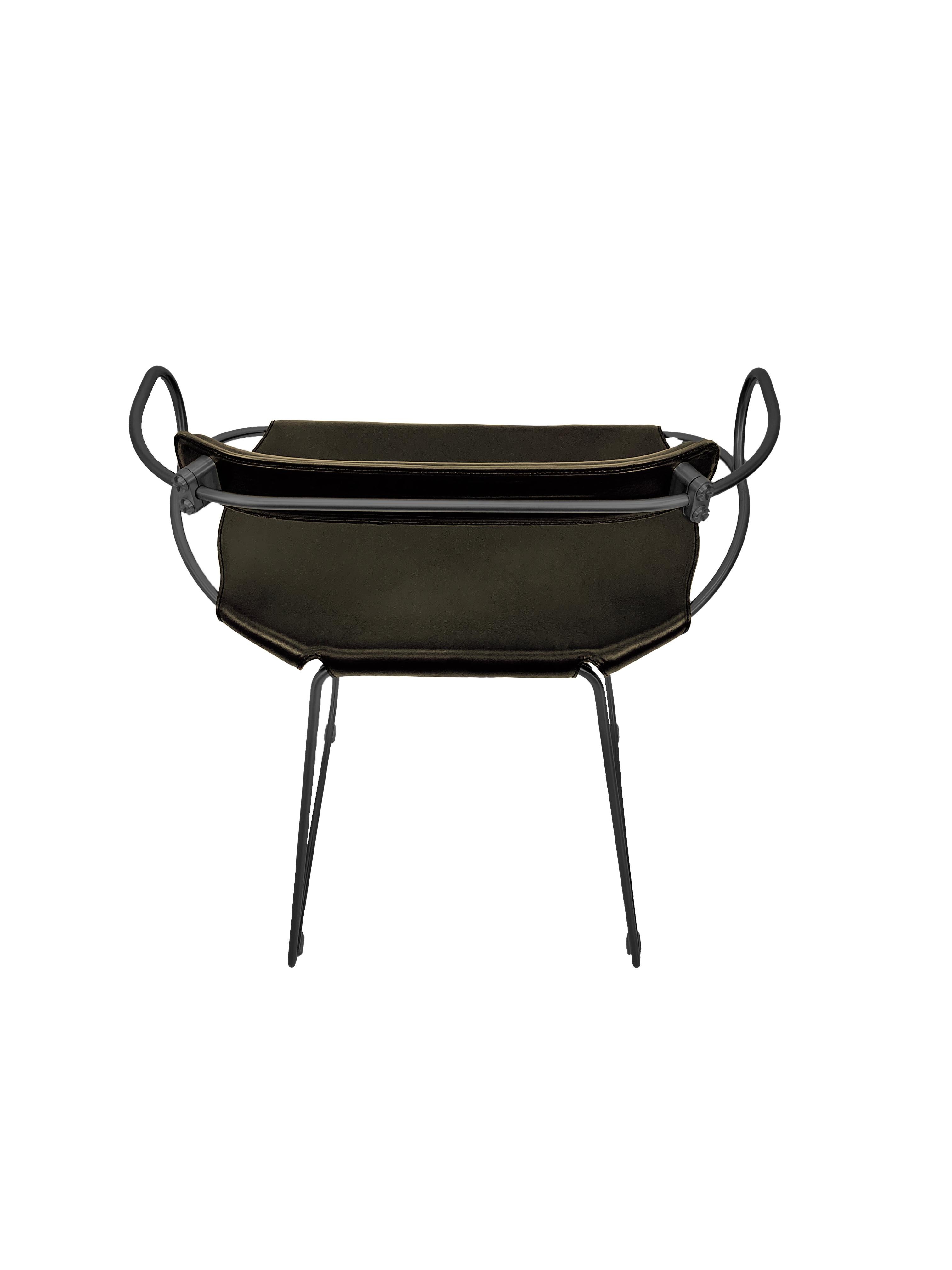 Taburete de bar con respaldo Acero ahumado negro y cuero de guarnicionero marrón oscuro Moderno orgánico en venta