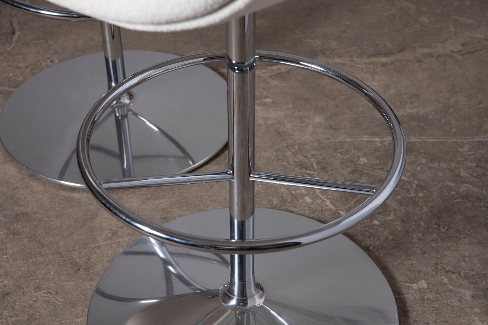 Bar Stools by Pierre Paulin for Artifort For Sale 4