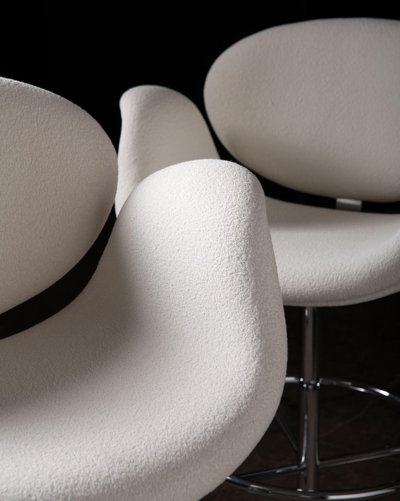 Bar Stools by Pierre Paulin for Artifort For Sale 8