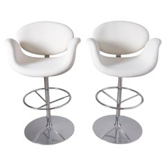 Moderne Hocker aus der Jahrhundertmitte