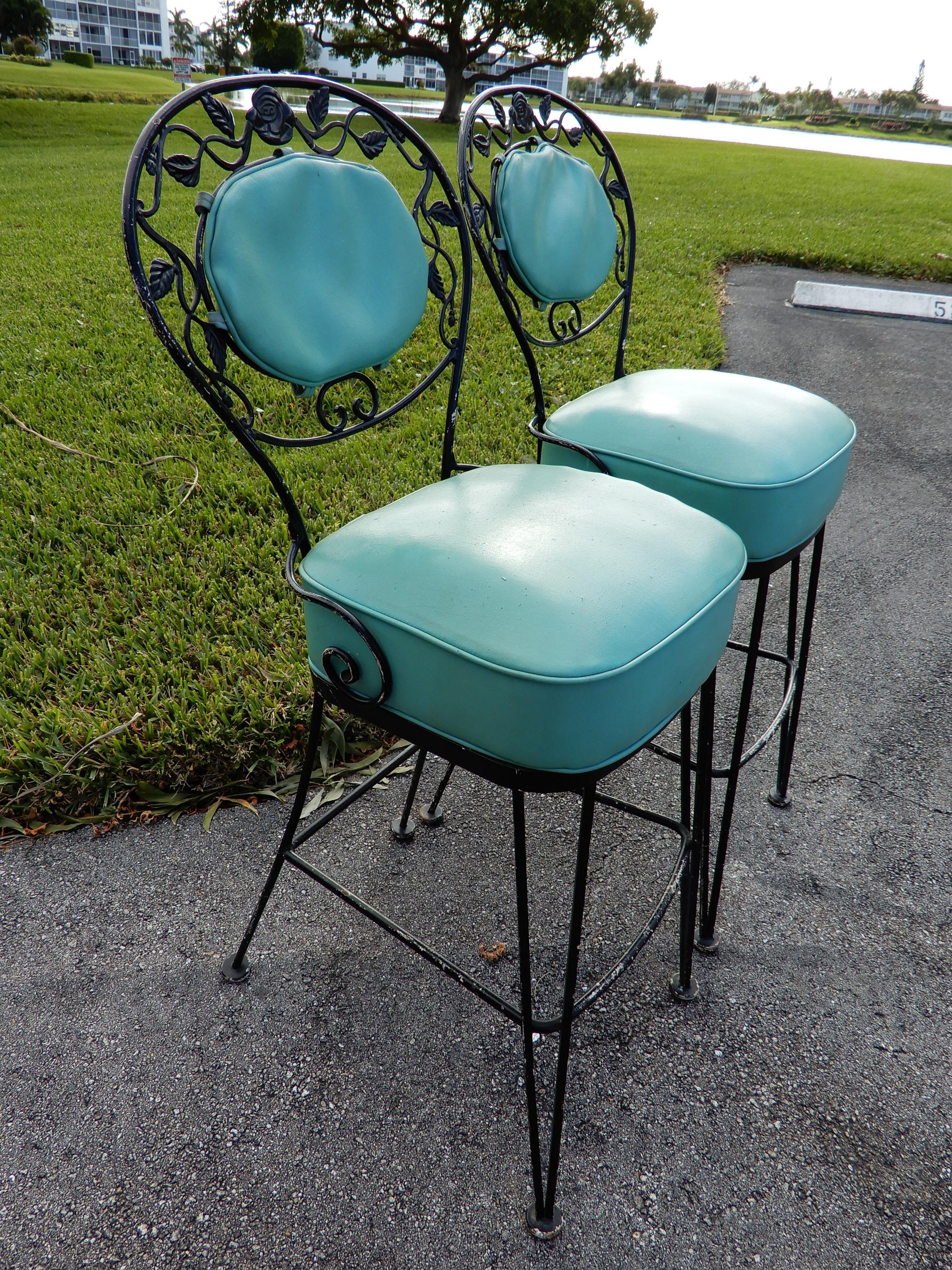 Mid-20th Century Bar Stools by Woodard Rare For Sale