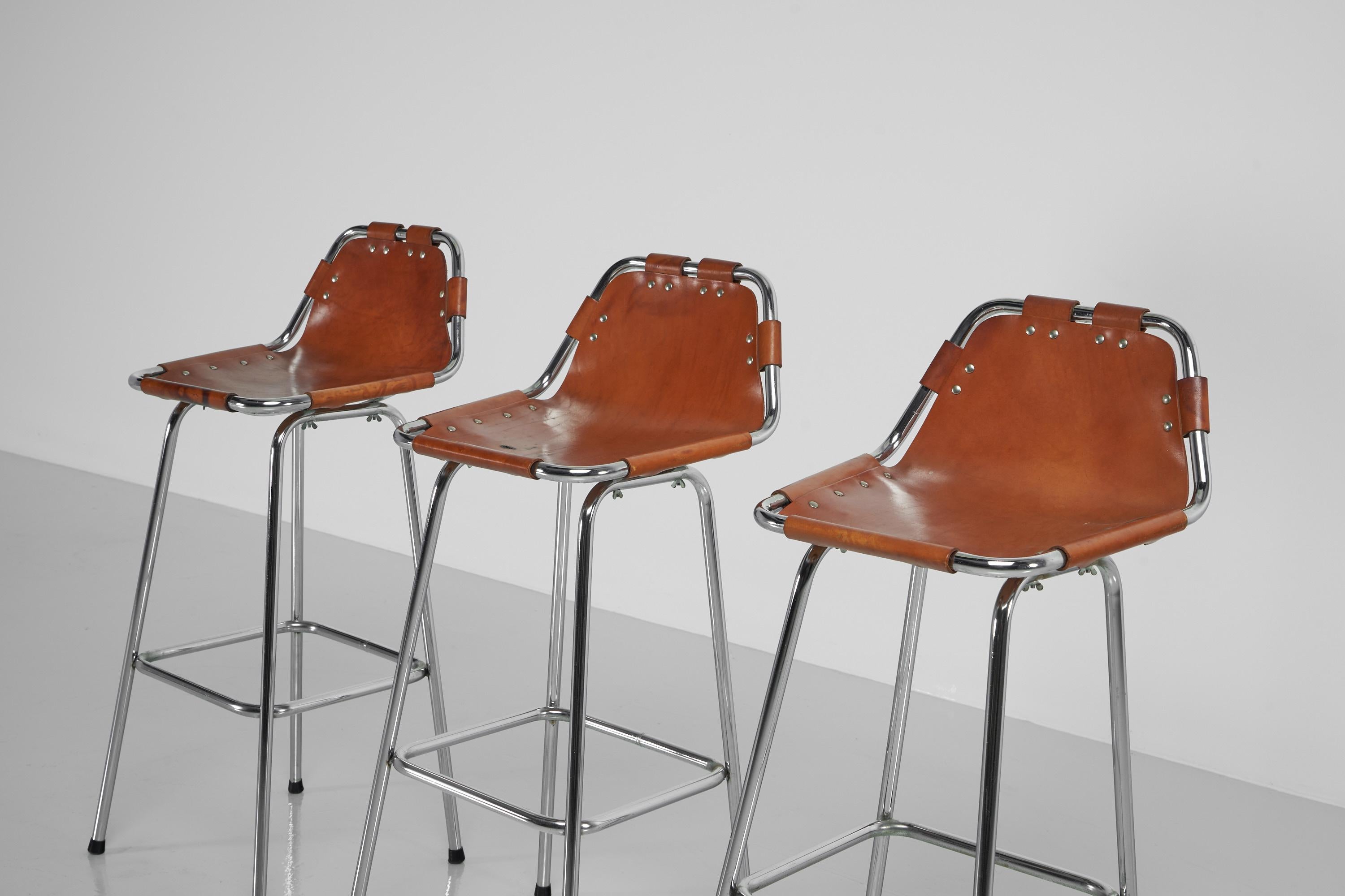 Bar Stools in Leather and Chrome Set of 3, France, 1960 In Good Condition In Roosendaal, Noord Brabant