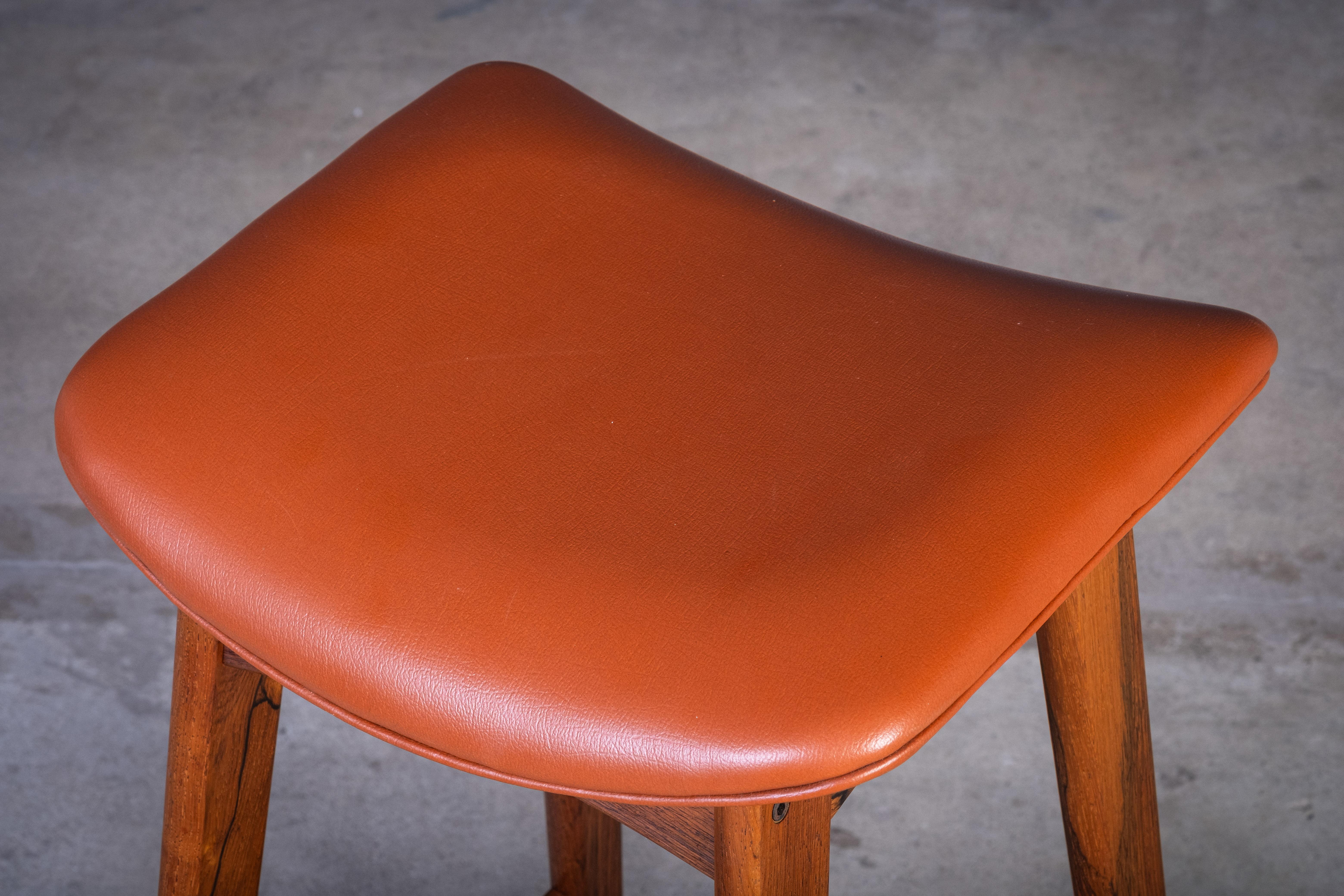 Bar Stools in Rosewood with Cognac Leather by Erik Buch for Dyrlund, 1960s For Sale 3