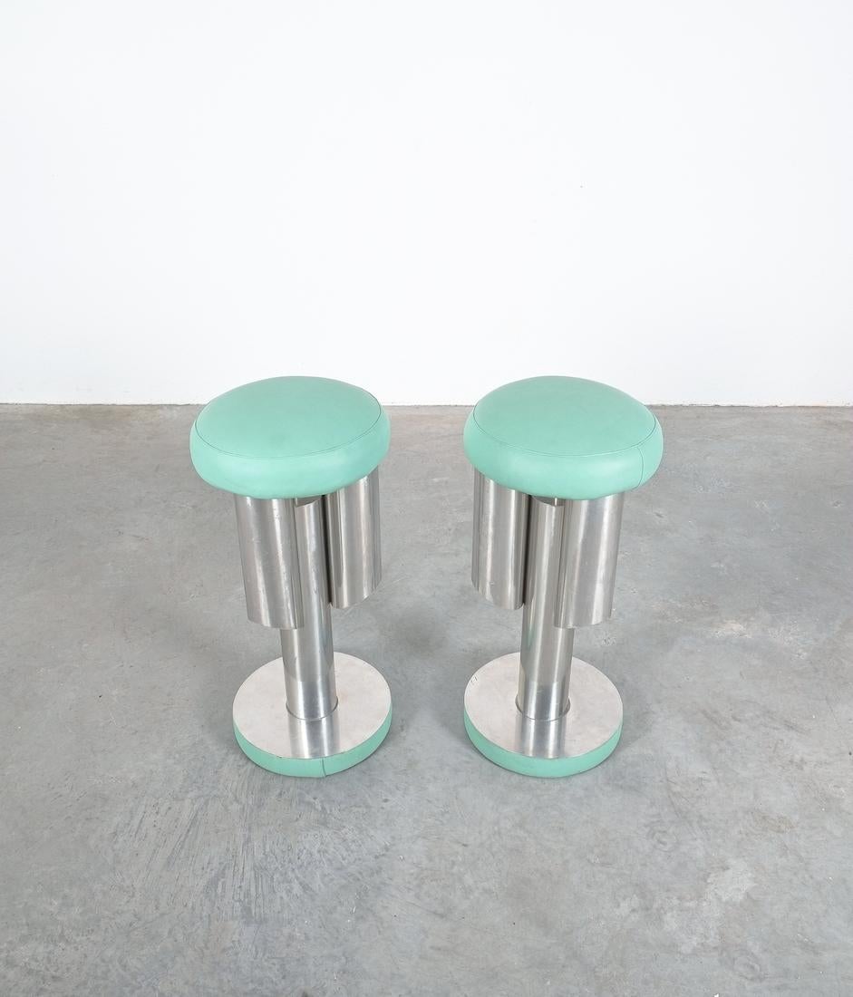 Bar Stools Midcentury Rocket Stools from Aluminum and Leather, Italy In Good Condition In Vienna, AT