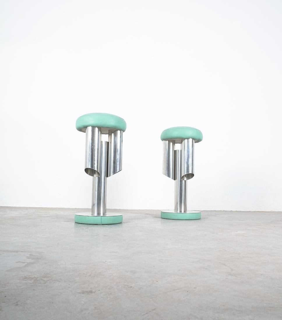 Late 20th Century Bar Stools Midcentury Rocket Stools from Aluminum and Leather, Italy