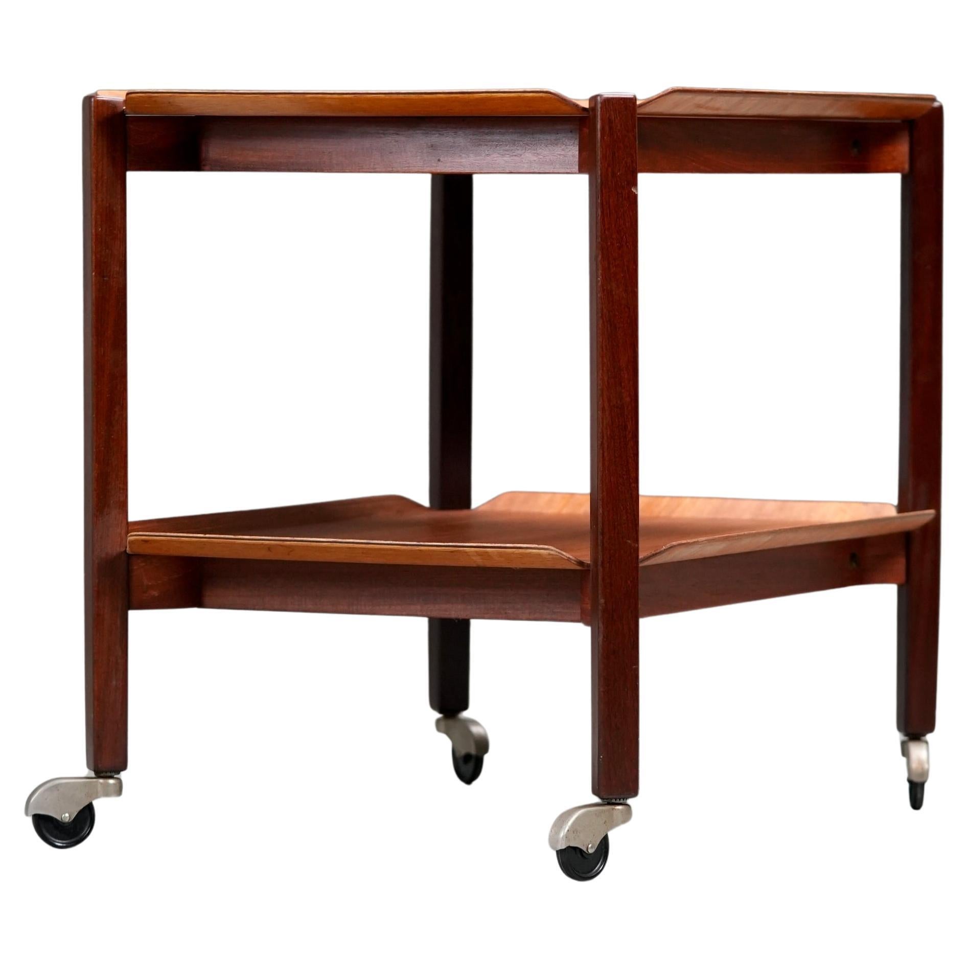 Barwagen Modell PT10 aus Teakholz von Cees Braakman für Pastoe, 1960er Jahre im Angebot