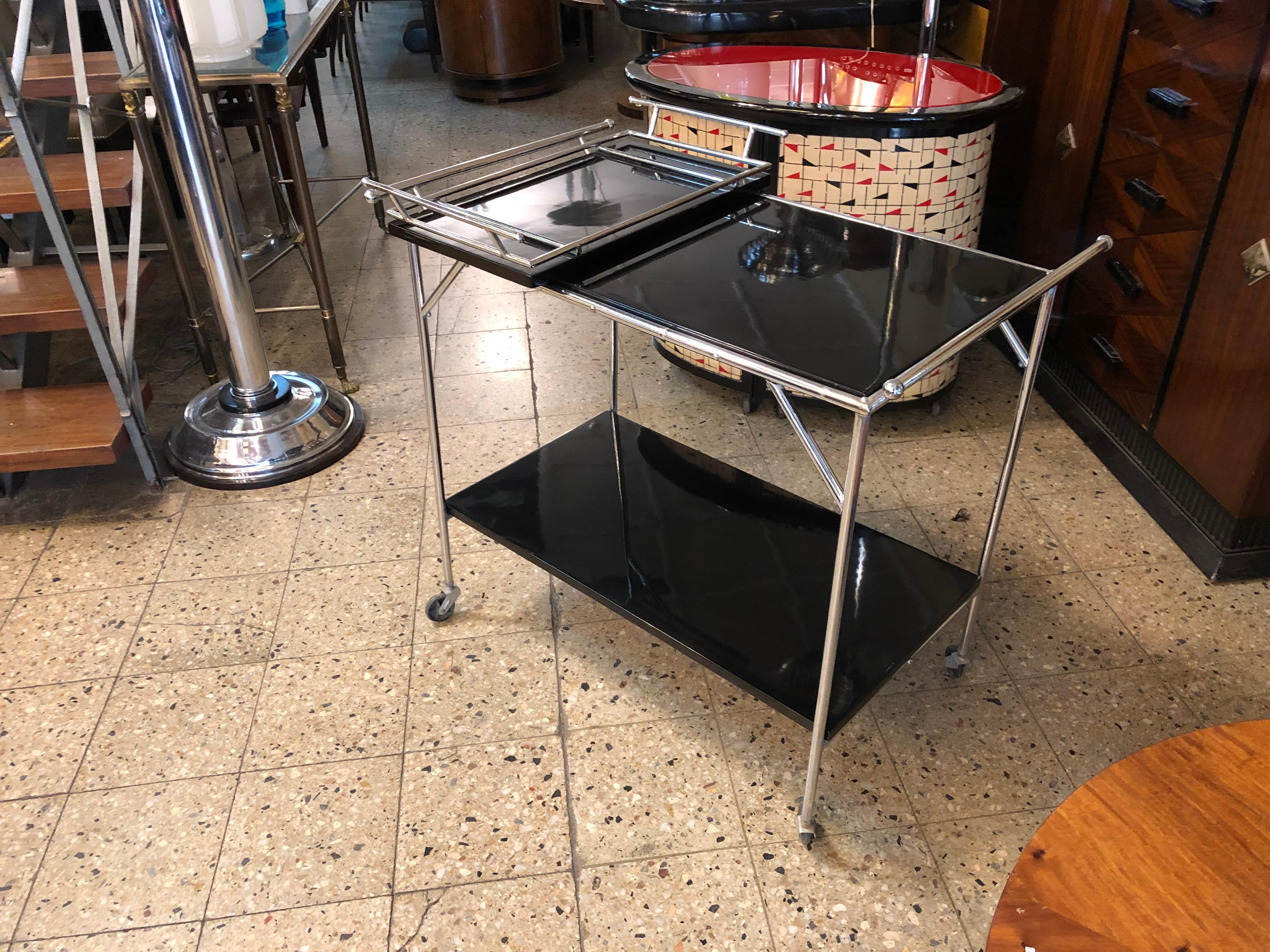 Bar with Tray in Chrome and Wood Style: Art Deco, France, 1920 For Sale 8