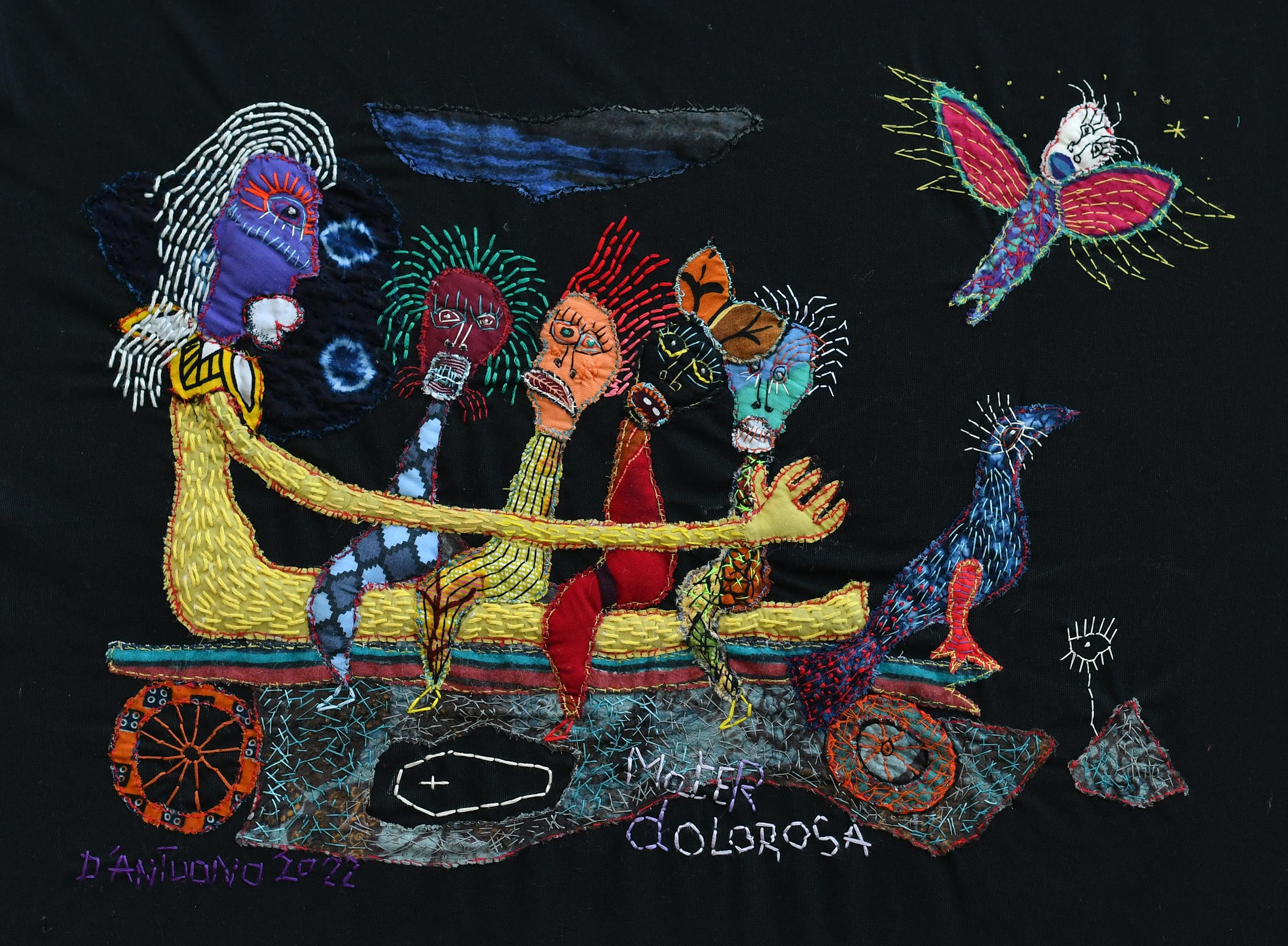 Mater dolorosa Barbara d'Antuono 21e siècle art textile art haiti outsider art