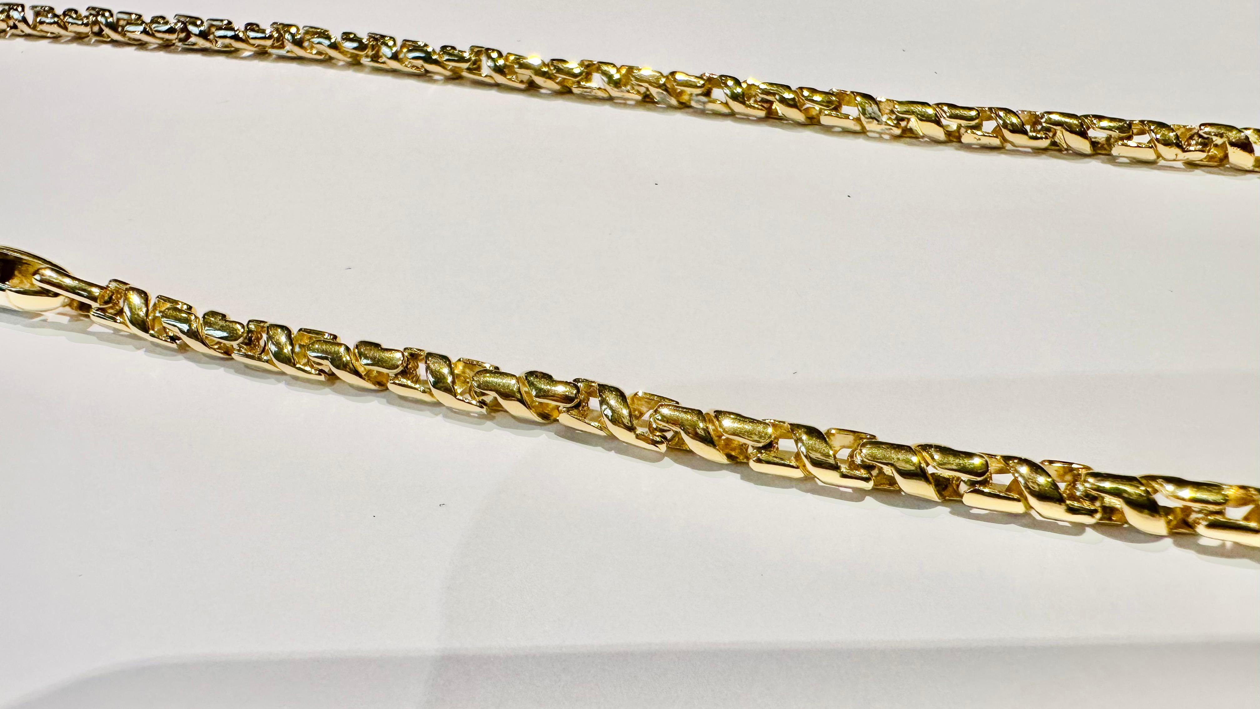 Baraka: Men's Necklace 18kt Yellow Gold - The Excellence of Italian Craftsmanship For Sale 7
