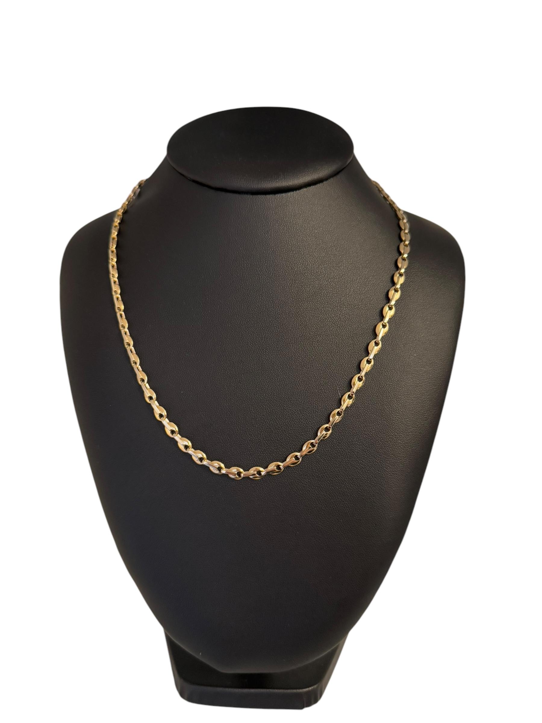 Chain has 2 size : 47cm and 50cm

Discover the perfect harmony of elegance and modernity with the Baraka Yellow and White Gold Chain Necklace. This stunning piece combines the warmth of 18k yellow gold with the sleek sophistication of white gold,