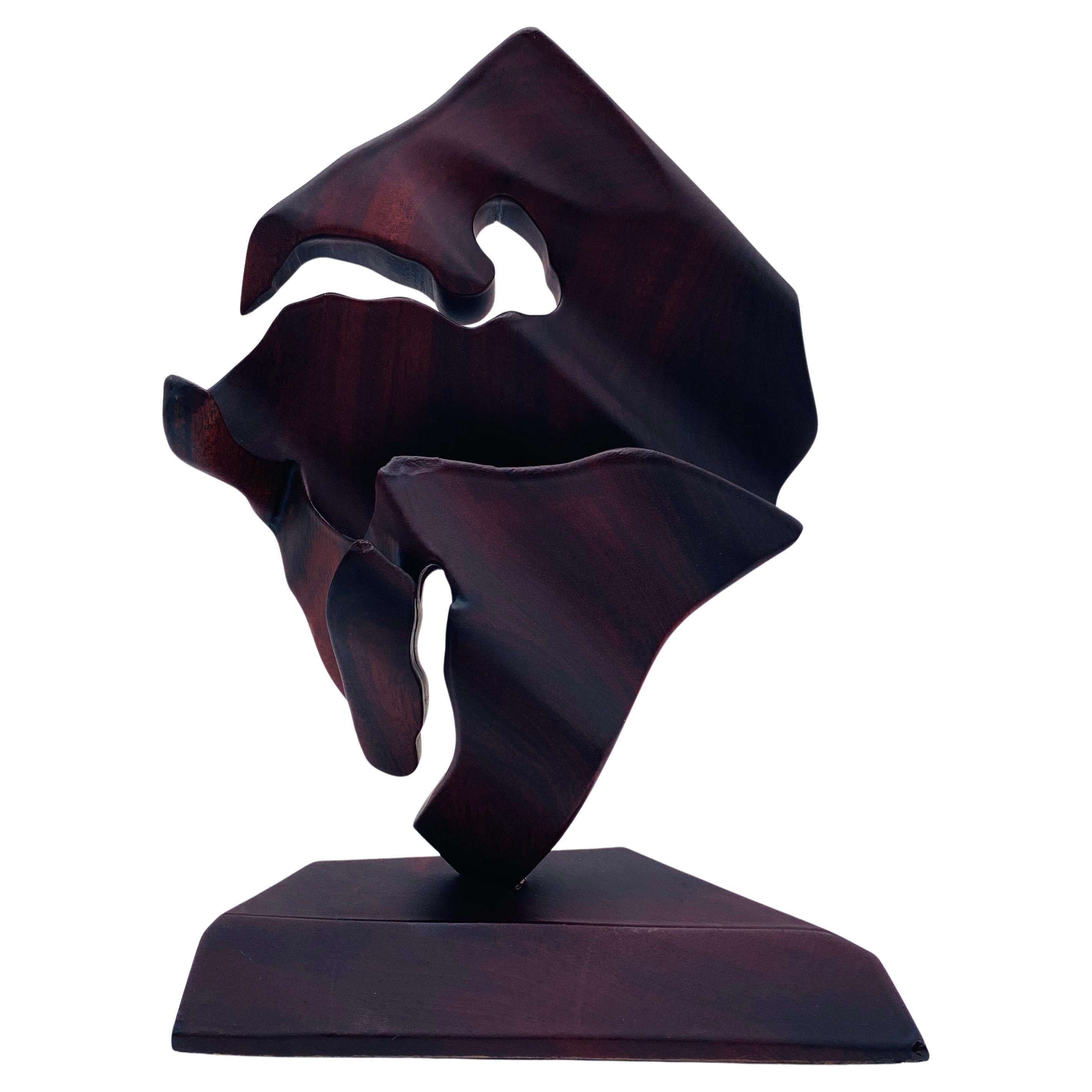 Scultura astratta in mogano Barbados firmata Reggie Medford in vendita