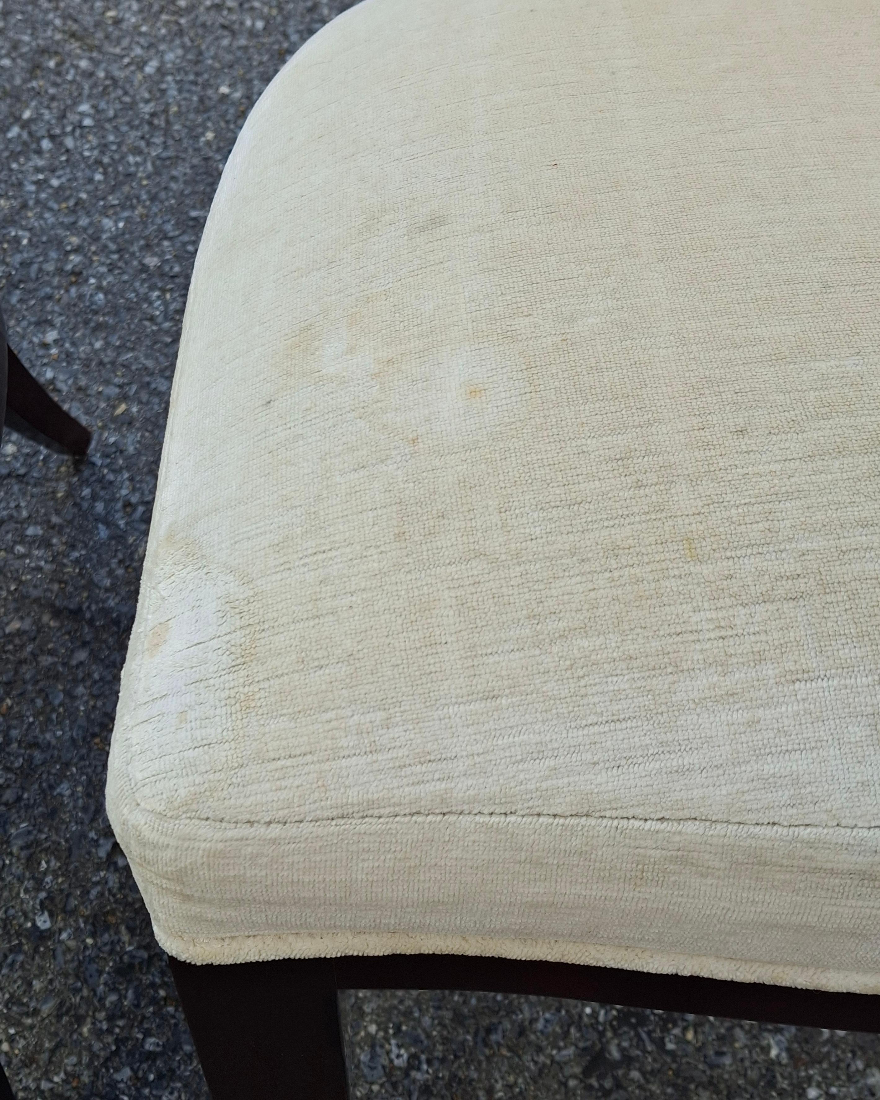 Collection Barry pour Baker Furniture Chaise d'appoint ovale à dossier en X pour salle à manger en vente 11