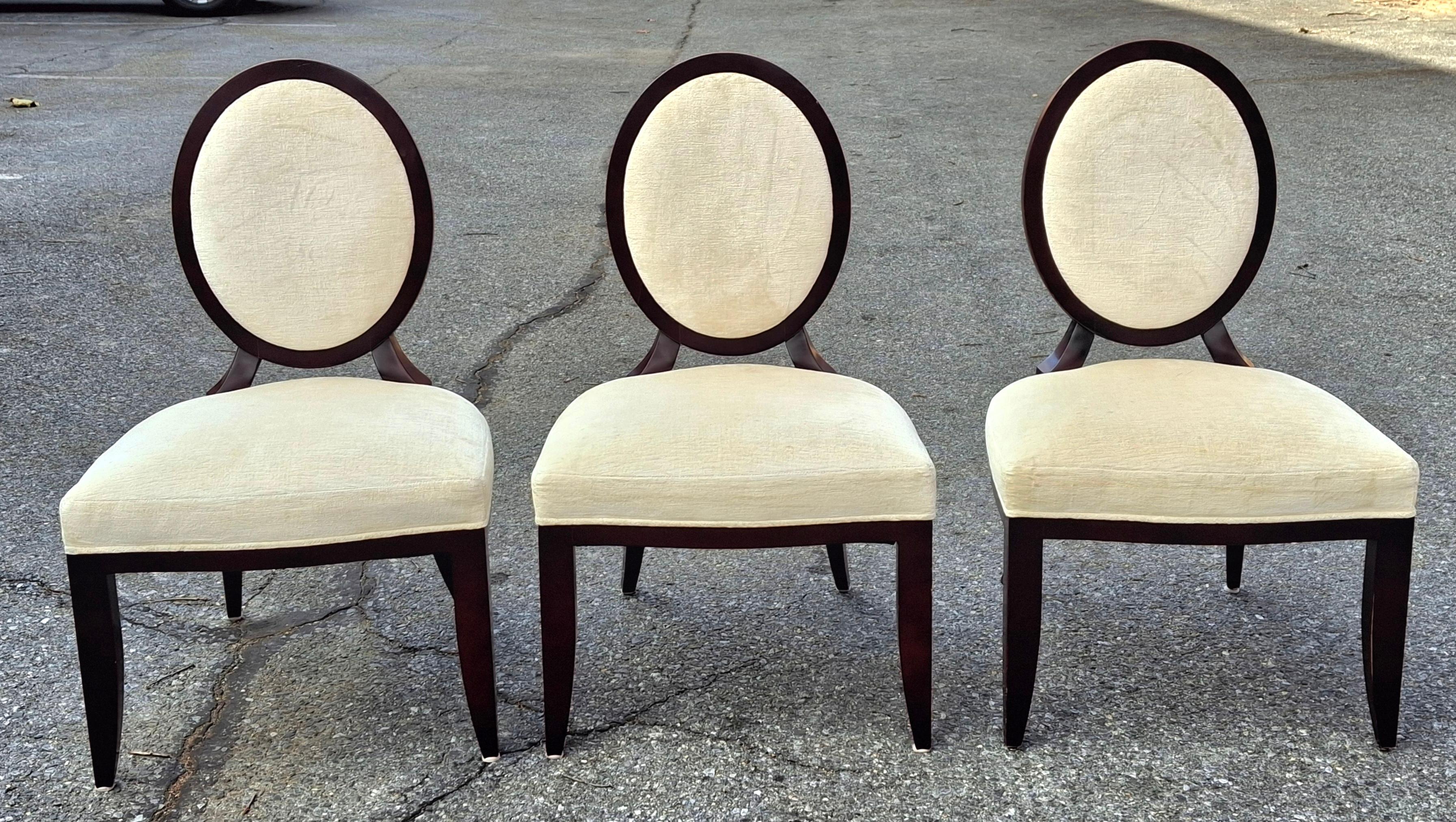 Tacheté Collection Barry pour Baker Furniture Chaise d'appoint ovale à dossier en X pour salle à manger en vente