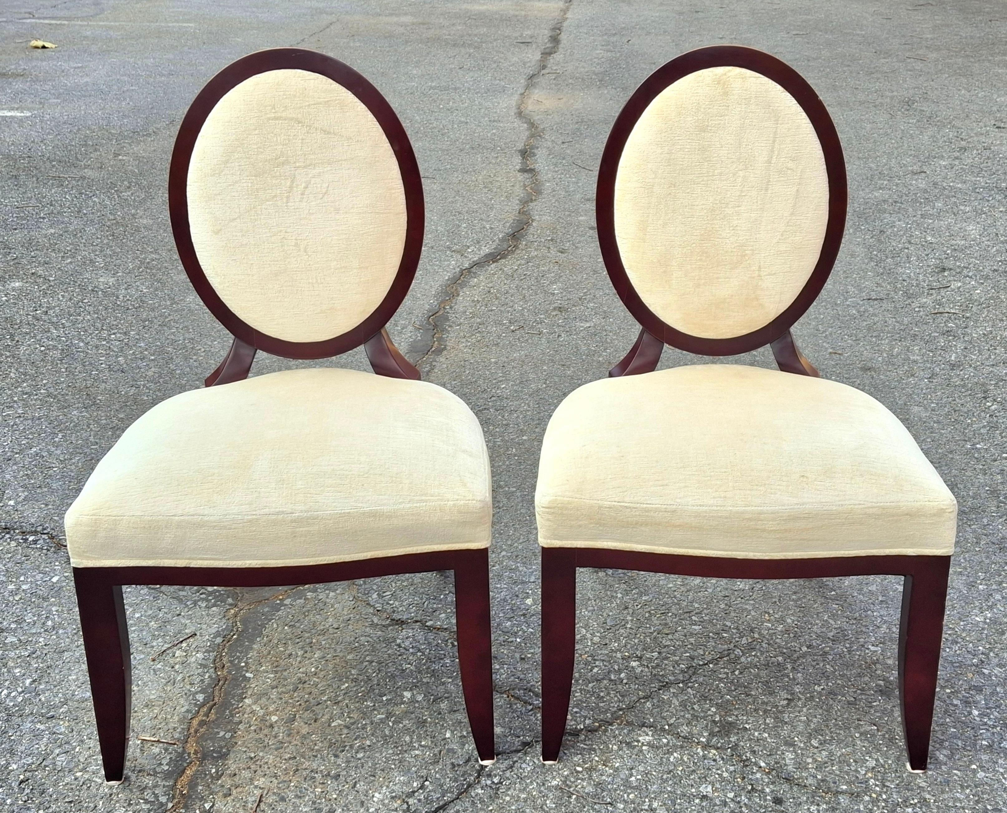 XXIe siècle et contemporain Collection Barry pour Baker Furniture Chaise d'appoint ovale à dossier en X pour salle à manger en vente