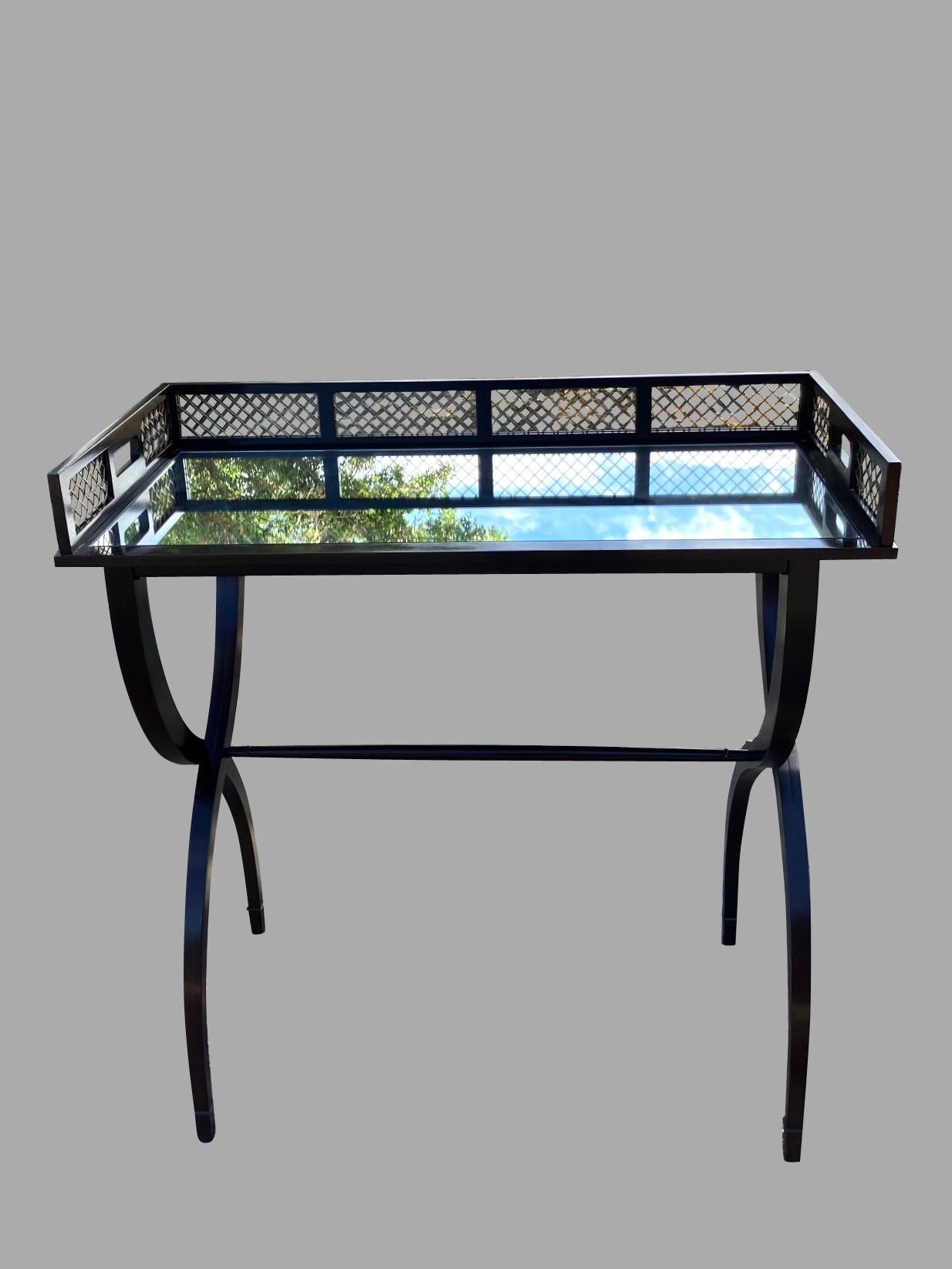 American Barbara Barry for Baker Drinks Table with Removable Mirrored Serving Tray For Sale