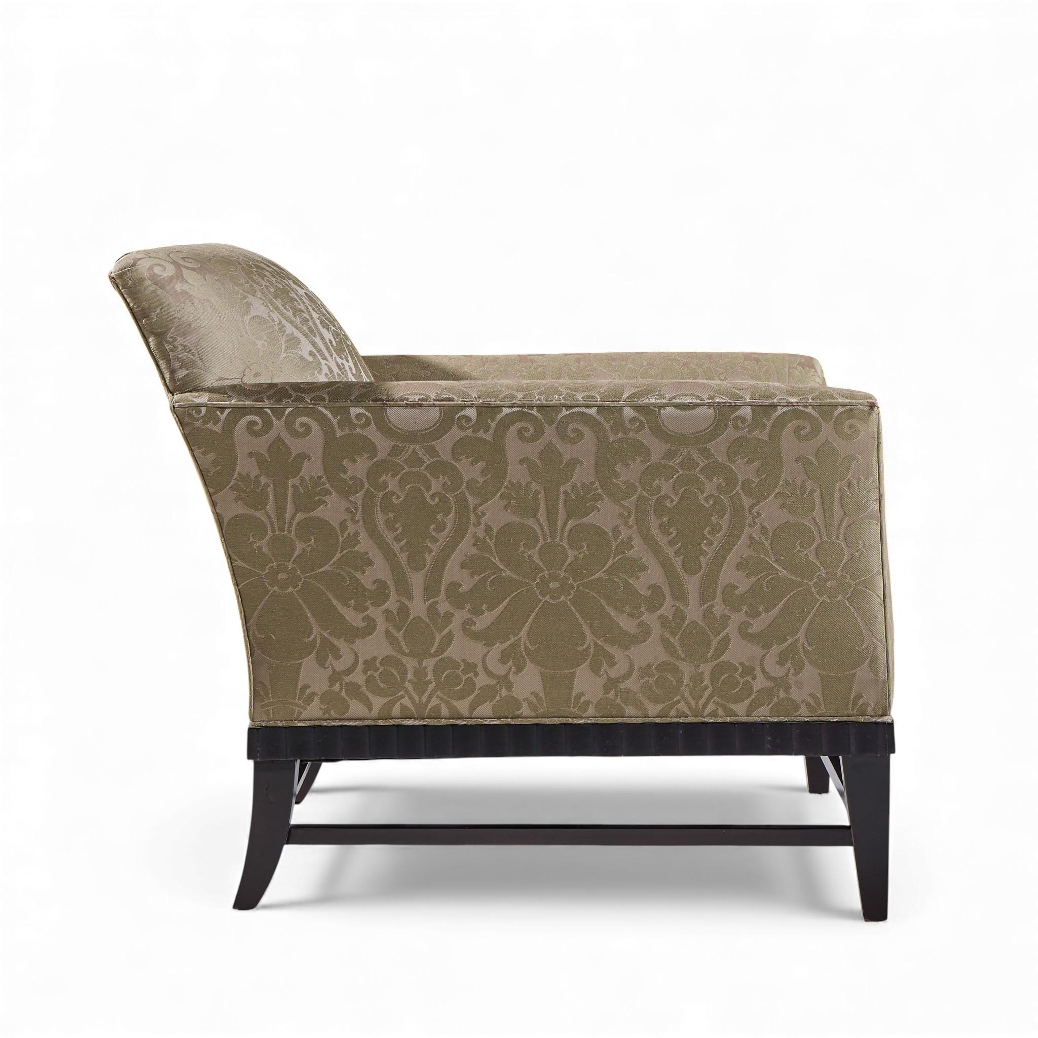 Barbara Barry for Baker Fluted Mahogany Lounge Chair - Pair im Angebot 4