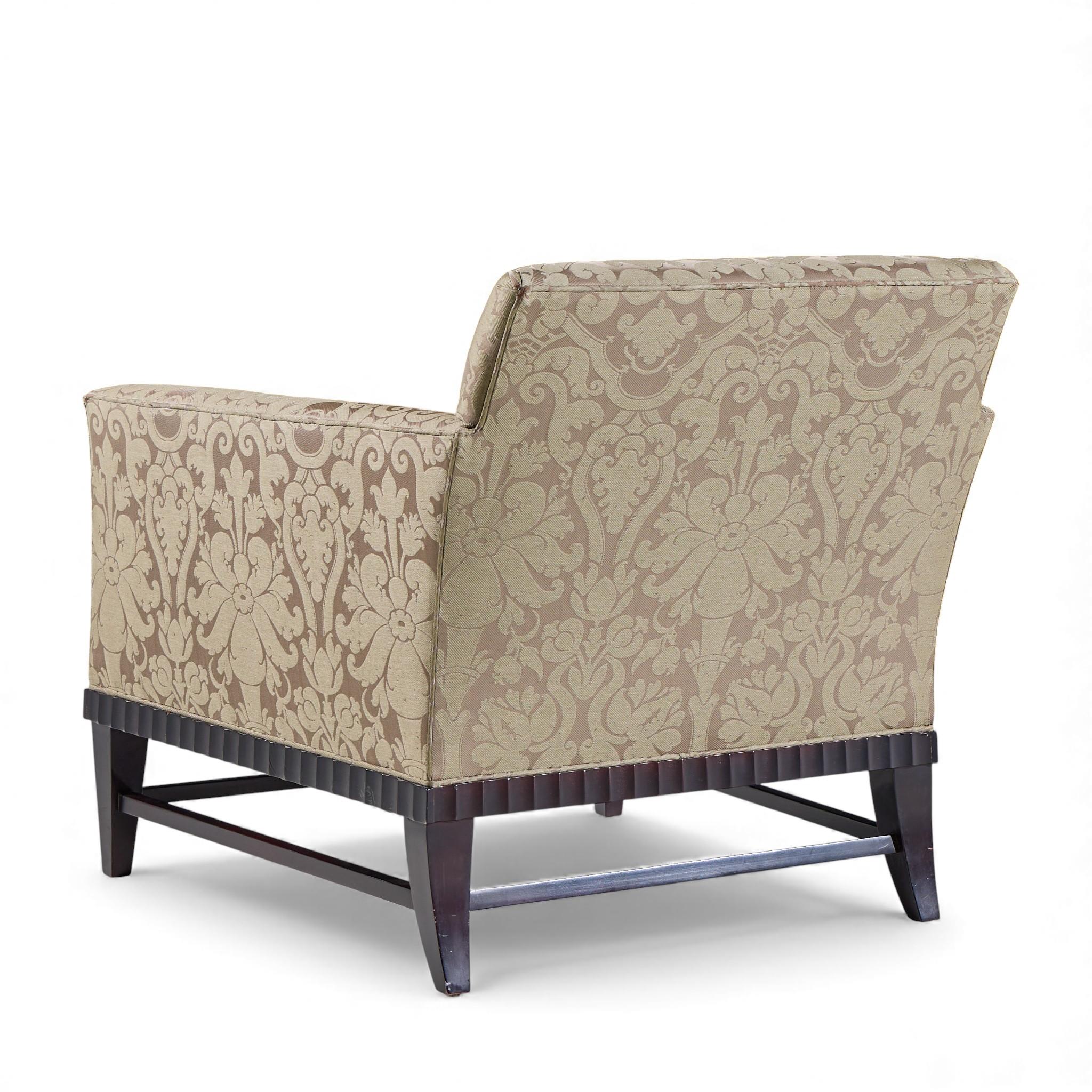 Barbara Barry for Baker Fluted Mahogany Lounge Chair - Pair im Angebot 1