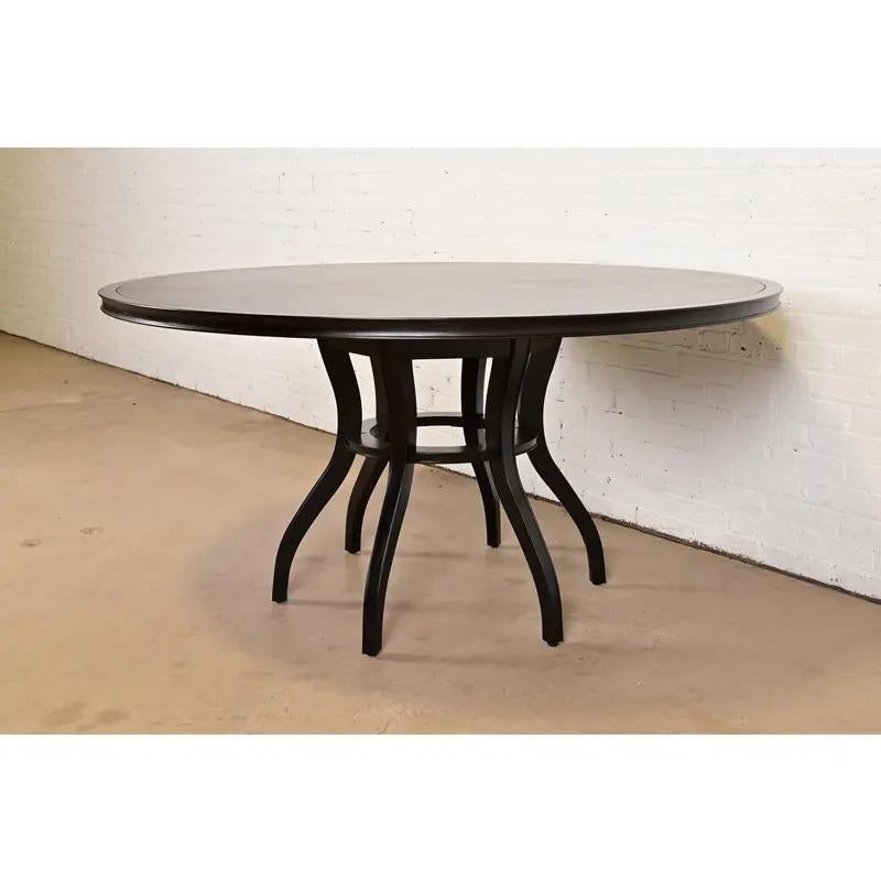 Barbara Barry for Baker Furniture Table de salle à manger Art déco moderne, nouvellement repeinte Bon état - En vente à South Bend, IN