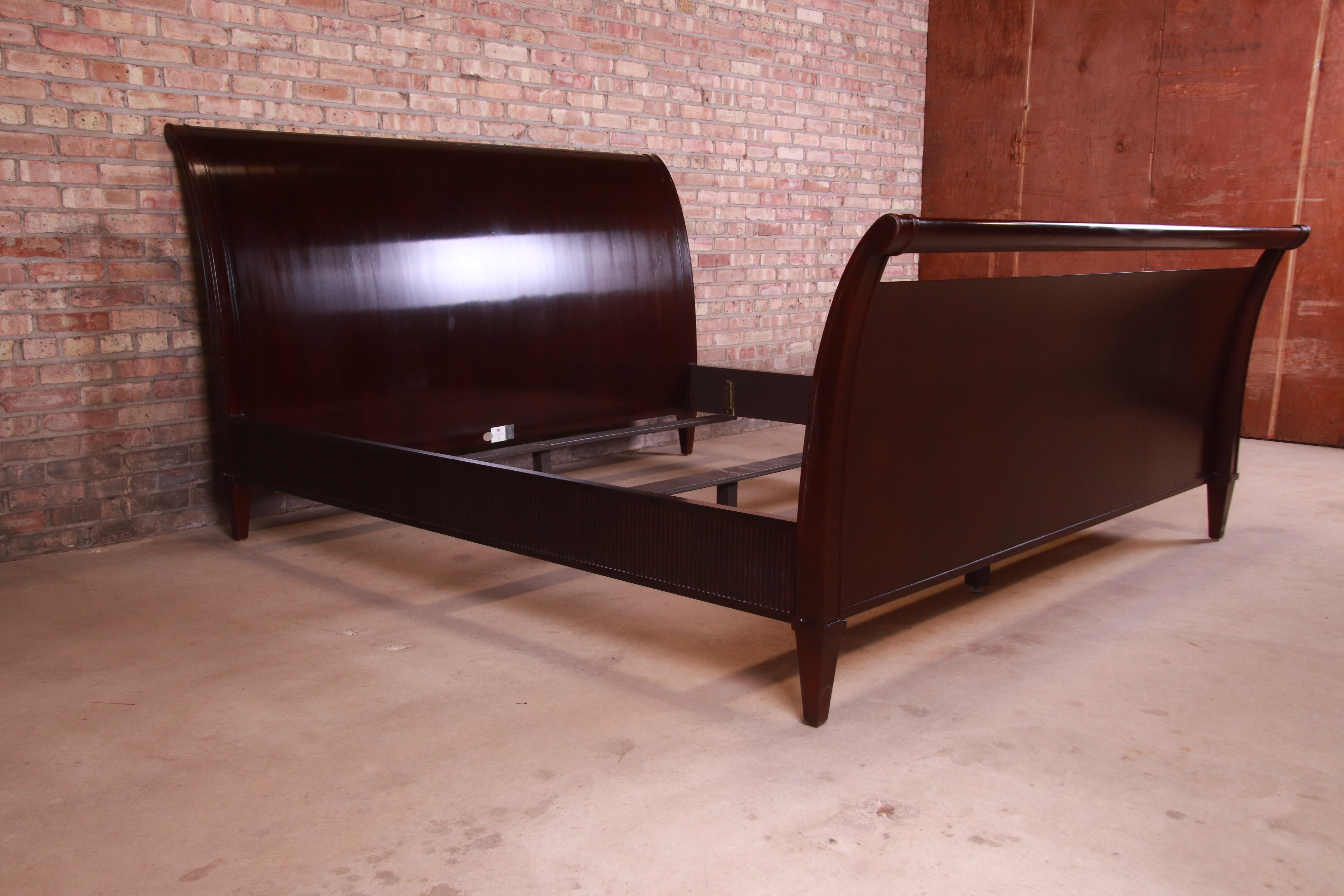 Barbara Barry for Baker Furniture Modern Dark Mahogany King Size Sleigh Bed In Good Condition In South Bend, IN