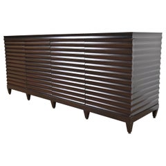 Barbara Barry pour Baker Furniture - Enfilade moderne en acajou, nouvellement restauré