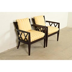 Barbara Barry para Baker Furniture Pareja de sillas de salón Modern Regency