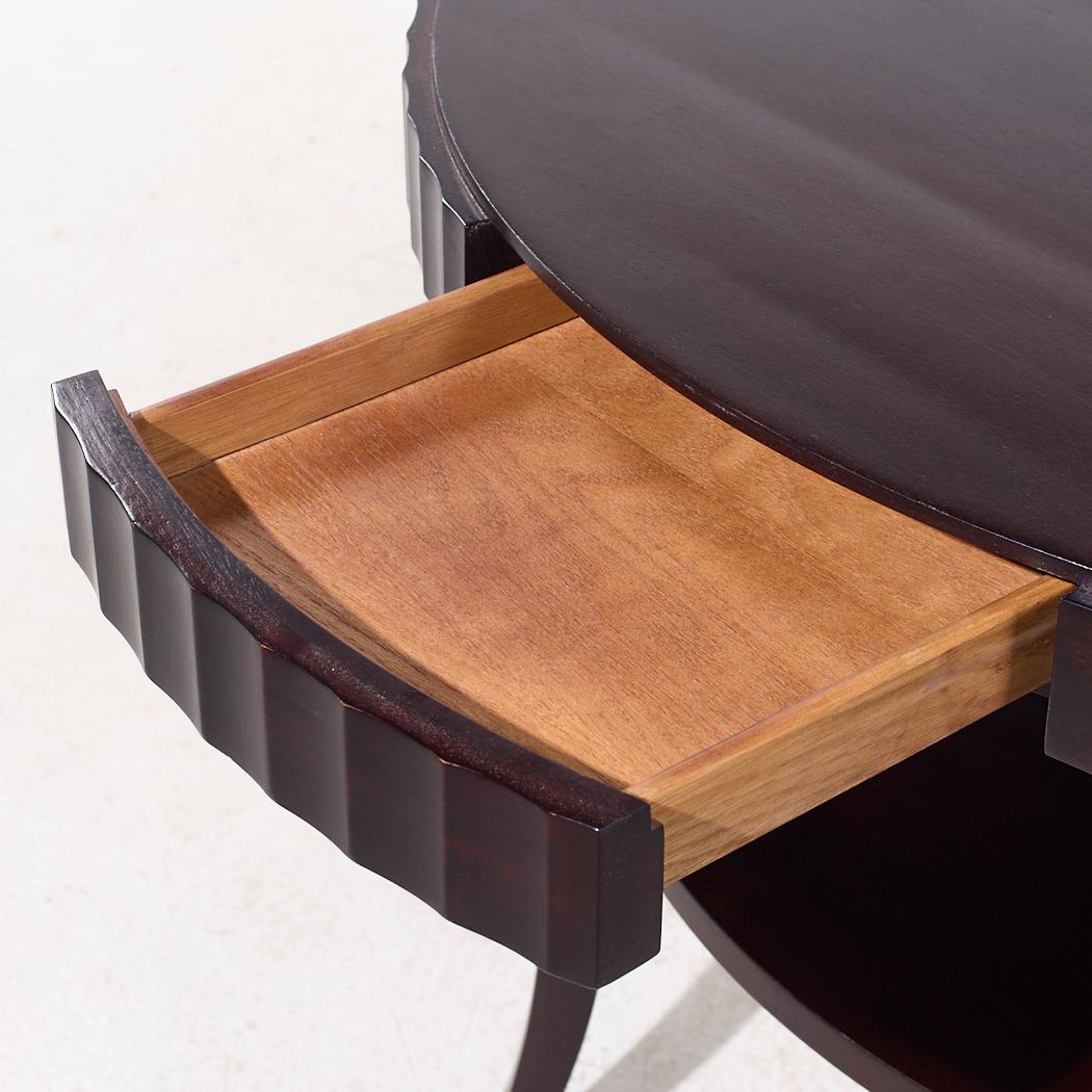 Barbara Barry para Baker Furniture Mesa consola redonda de caoba Caoba en venta