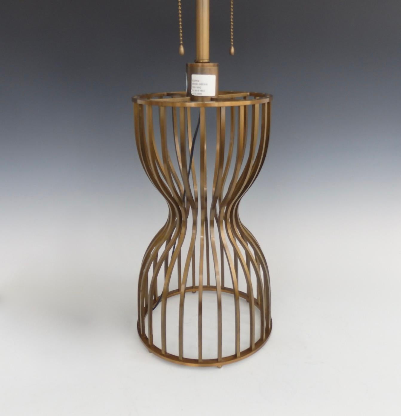 Barbara Barry for Baker lampe de bureau italienne en bronze en forme de sablier Bon état - En vente à Ferndale, MI