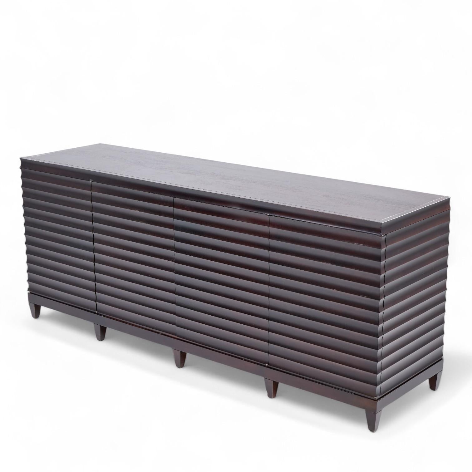 Barbara Barry for Baker Mahogany Fluted Sideboard Credenza im Angebot 4