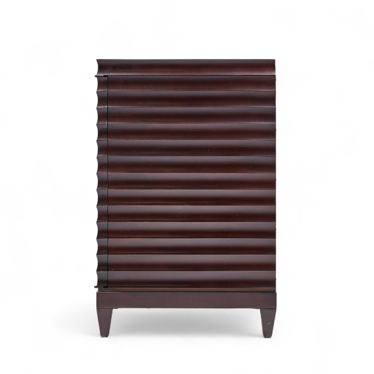 Barbara Barry for Baker Mahogany Fluted Sideboard Credenza (amerikanisch) im Angebot