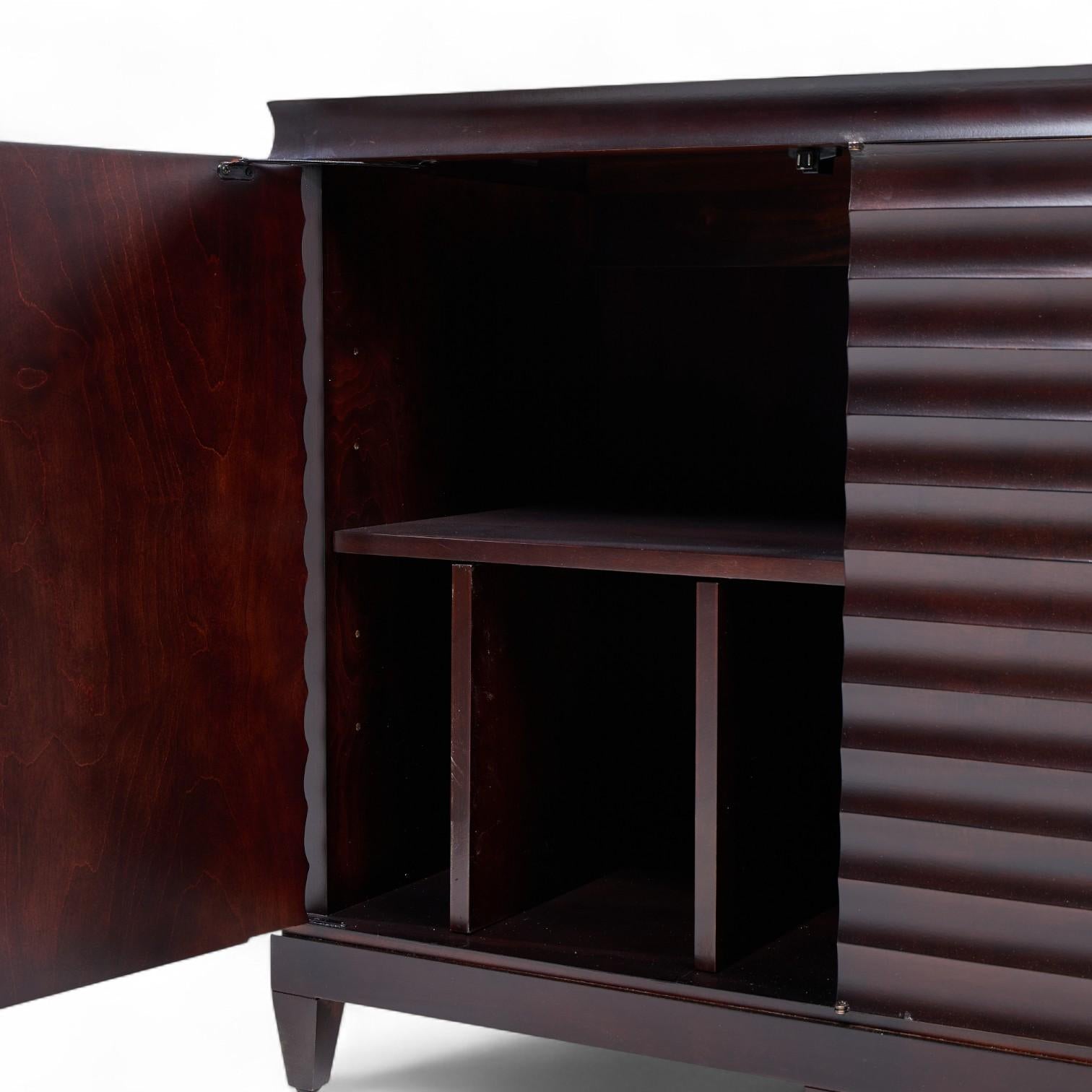 Barbara Barry for Baker Mahogany Fluted Sideboard Credenza (Mahagoni) im Angebot