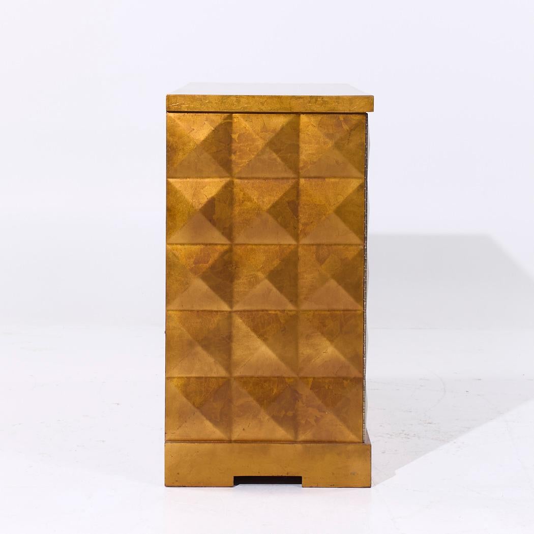 Barbara Barry per Baker Credenza di metà secolo in foglia d'oro diamantata In condizioni buone in vendita a Countryside, IL