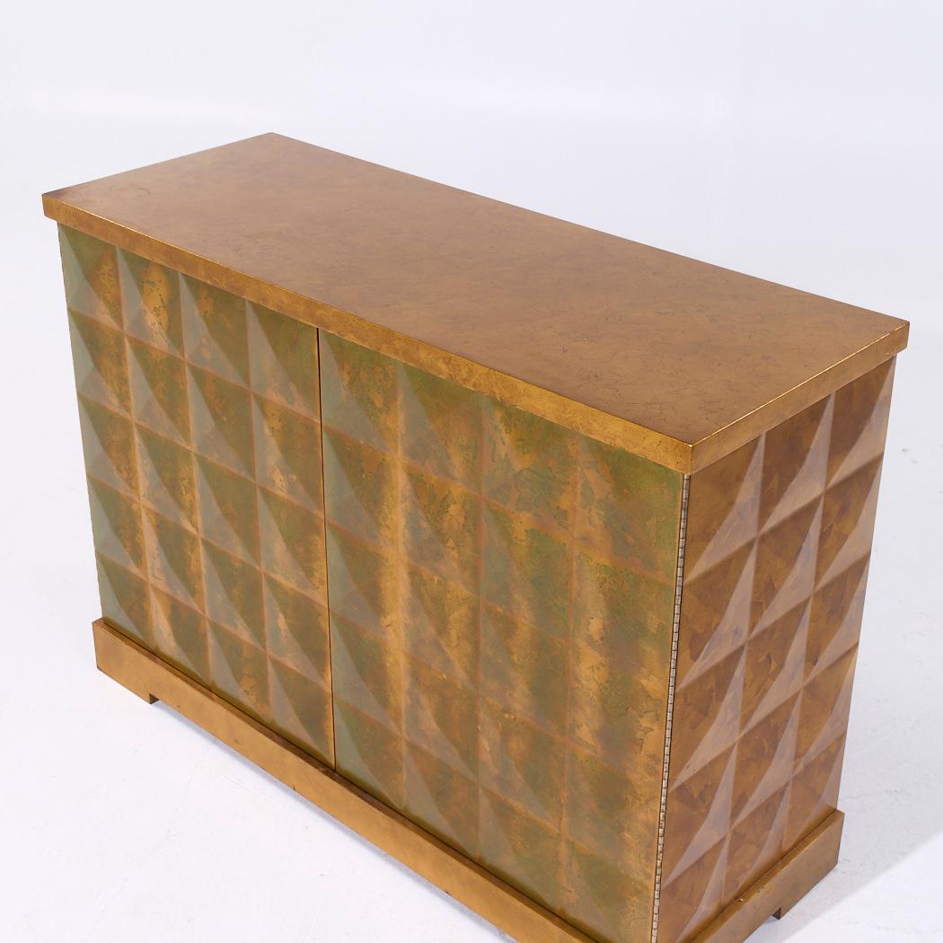 Fine XX secolo Barbara Barry per Baker Credenza di metà secolo in foglia d'oro diamantata in vendita