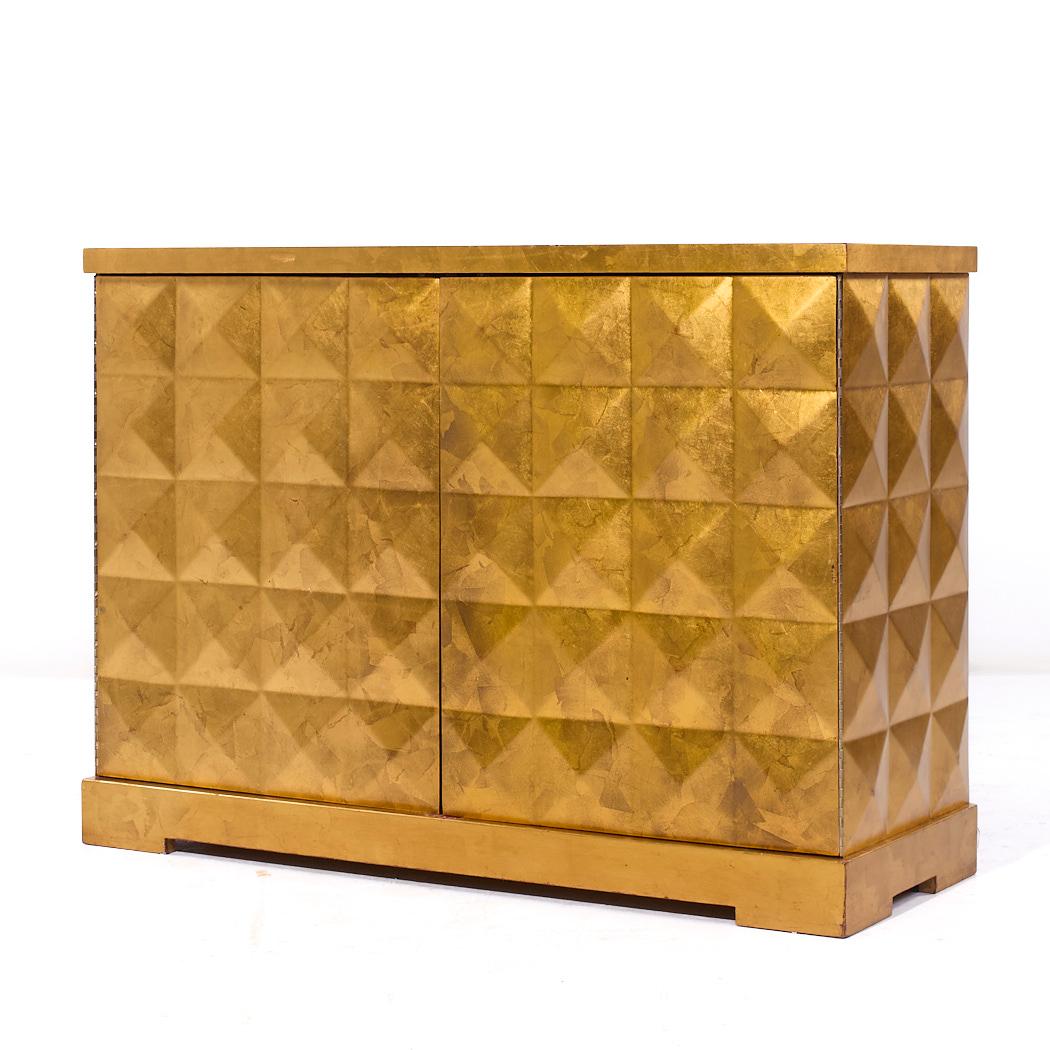 Mid-Century moderno Barbara Barry per Baker Credenza mobile in foglia d'oro del Medioevo in vendita