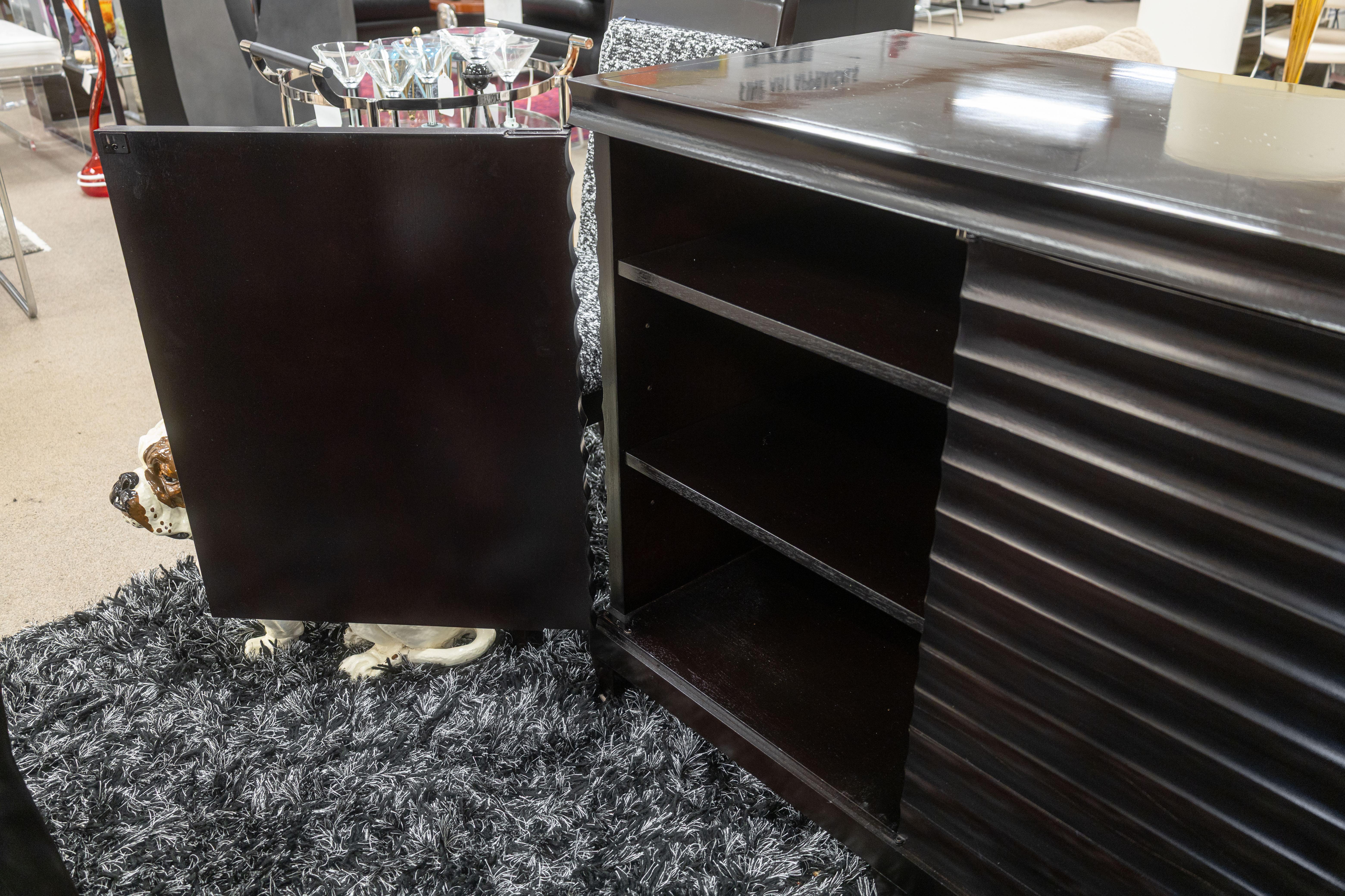 20th Century Barbara Barry for Baker Modern Fluted Black Lacquered Sideboard Credenza For Sale