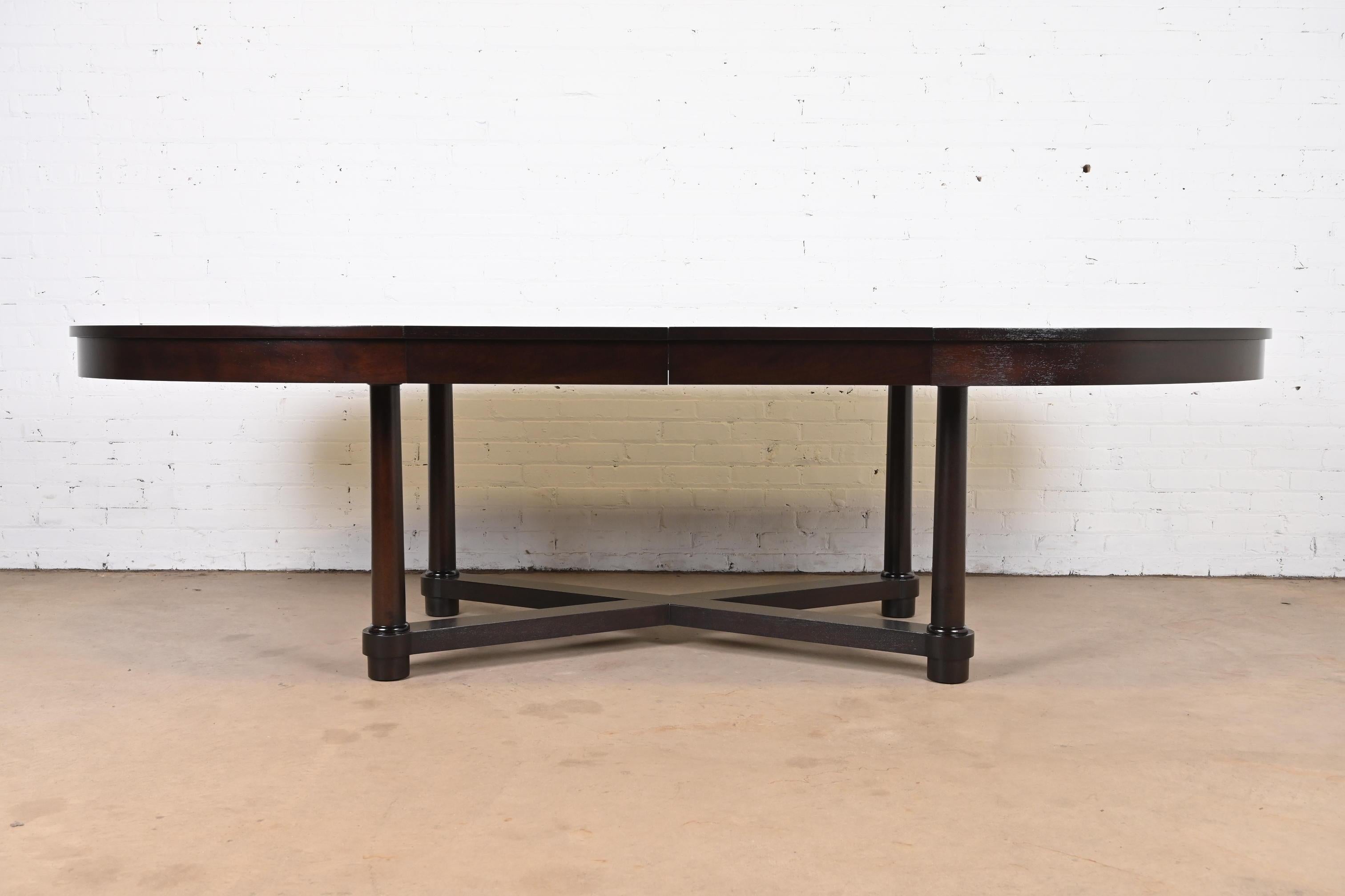 Barbara Barry for Baker Modern Neoclassical Mahogany Dining Table, Refinished In Good Condition In South Bend, IN