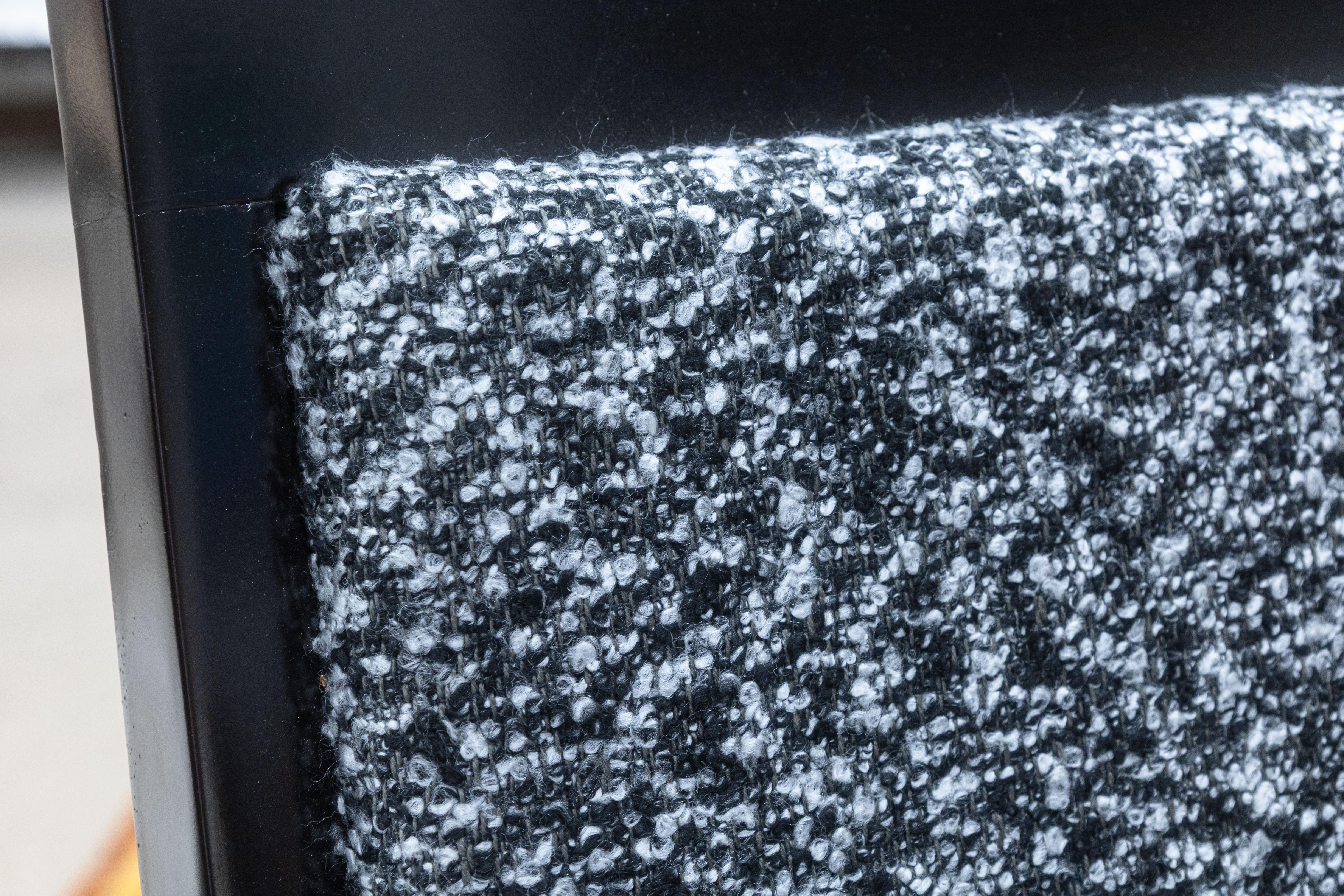 Barbara Barry pour Baker & Black Ensemble de 10 chaises de salle à manger en tissu laqué noir et blanc en vente 2