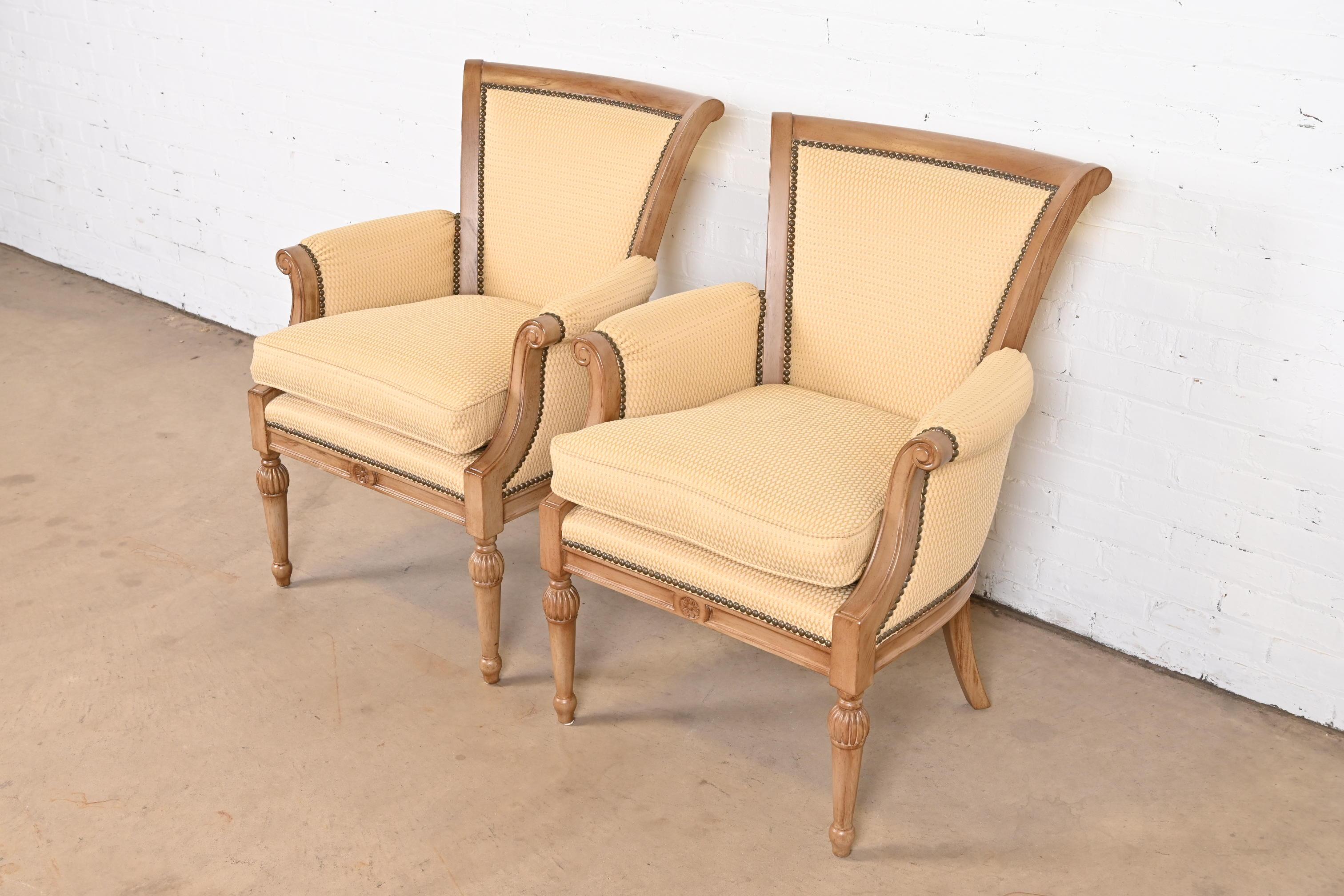 American Barbara Barry for Henredon French Regency Louis XVI Bergere Chairs, Pair For Sale