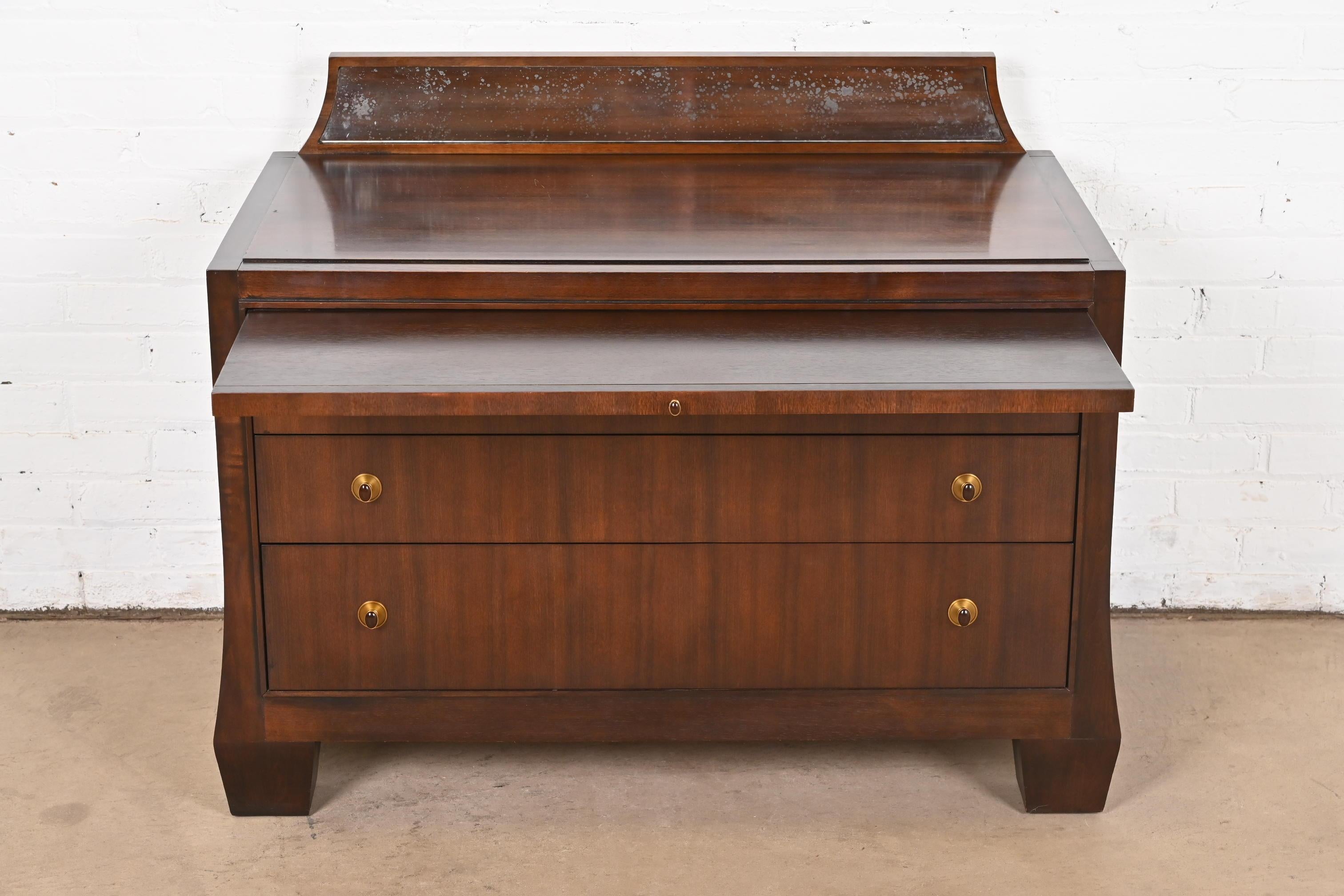Barbara Barry for Henredon Mahogany Three-Drawer Bachelor Chest or Bedside Chest 7