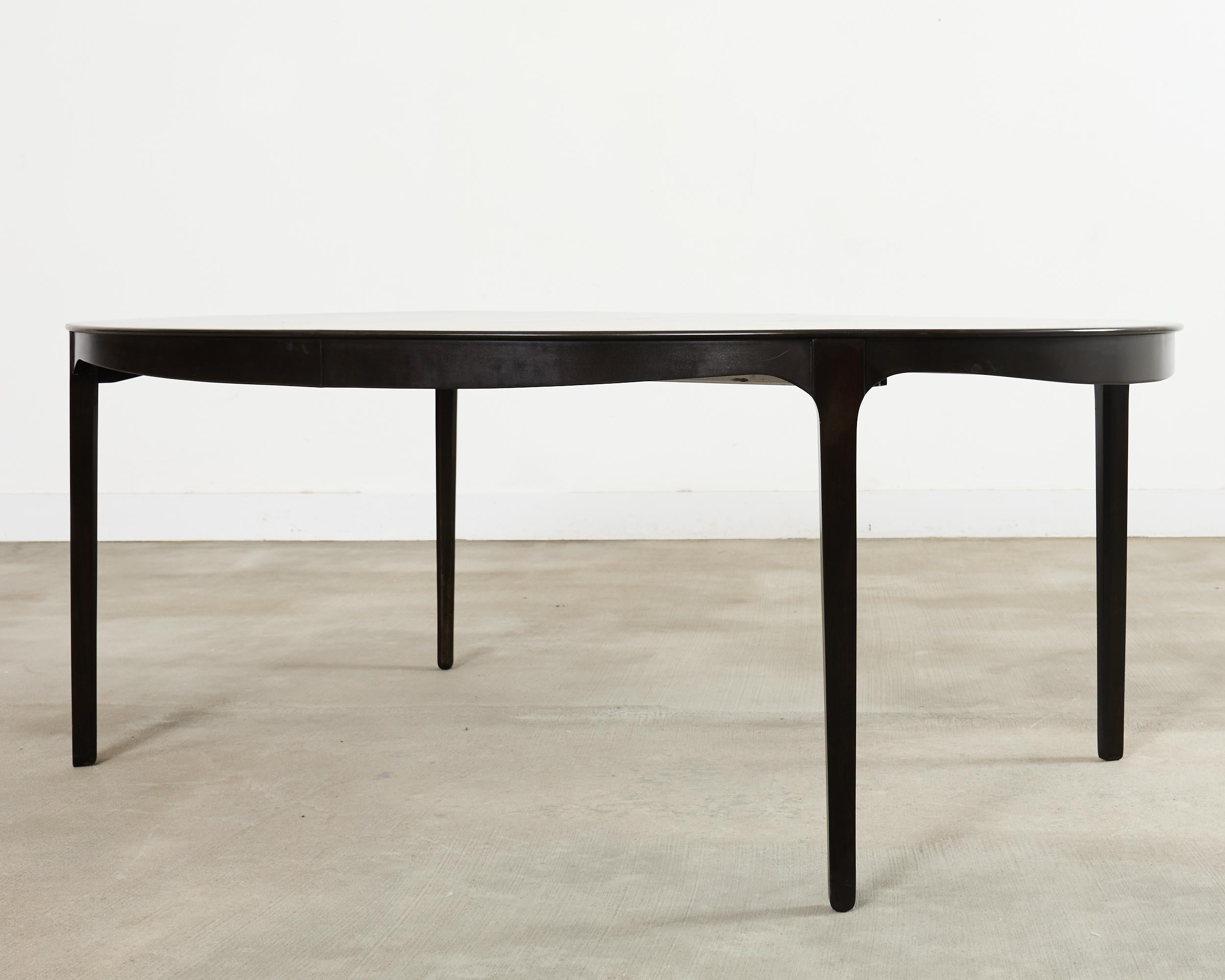 Barbara Barry para McGuire Mesa de Comedor Extensible Ovalada 9.5 Ft. en venta 6