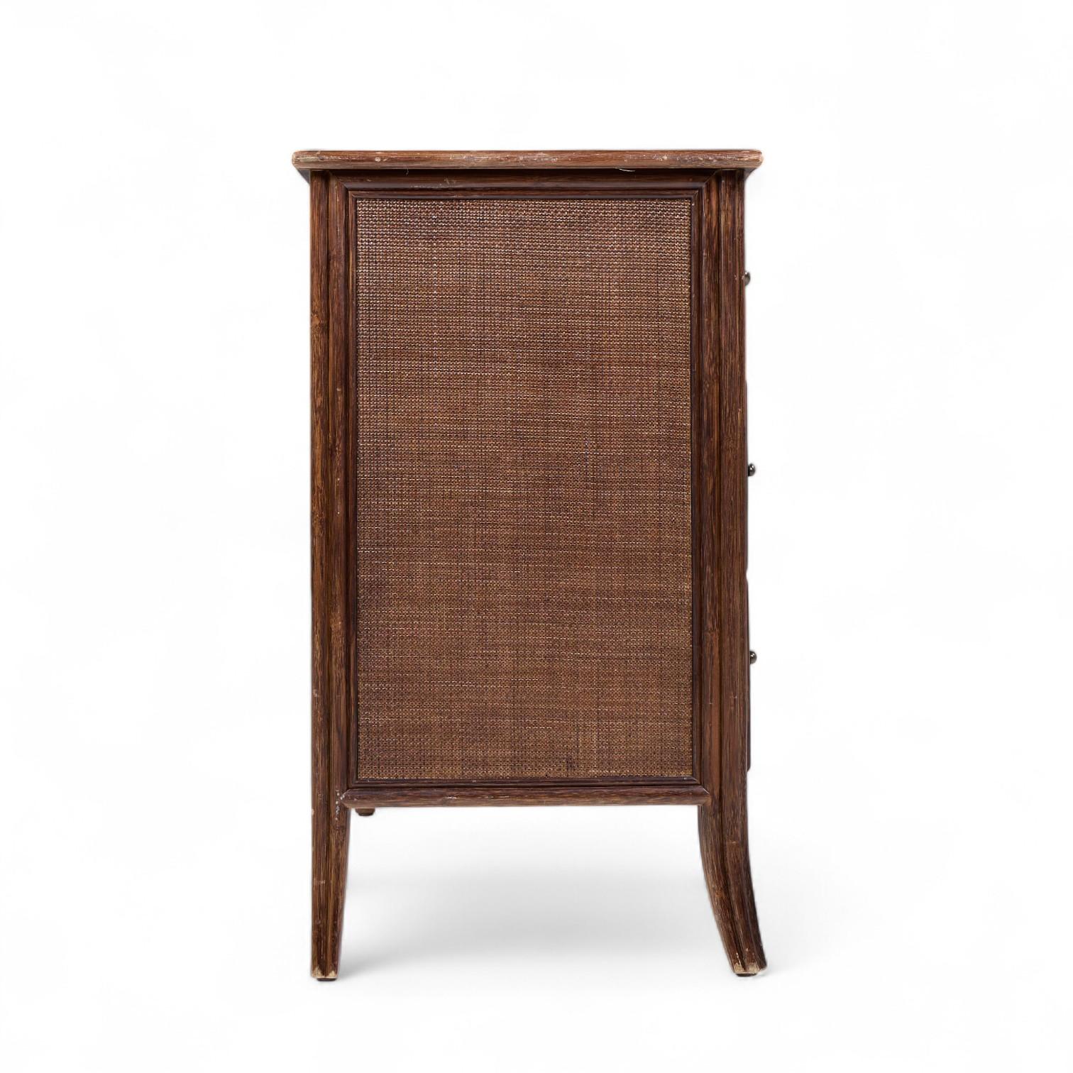 Américain Barbara Barry pour McGuire Commode basse en rotin en vente
