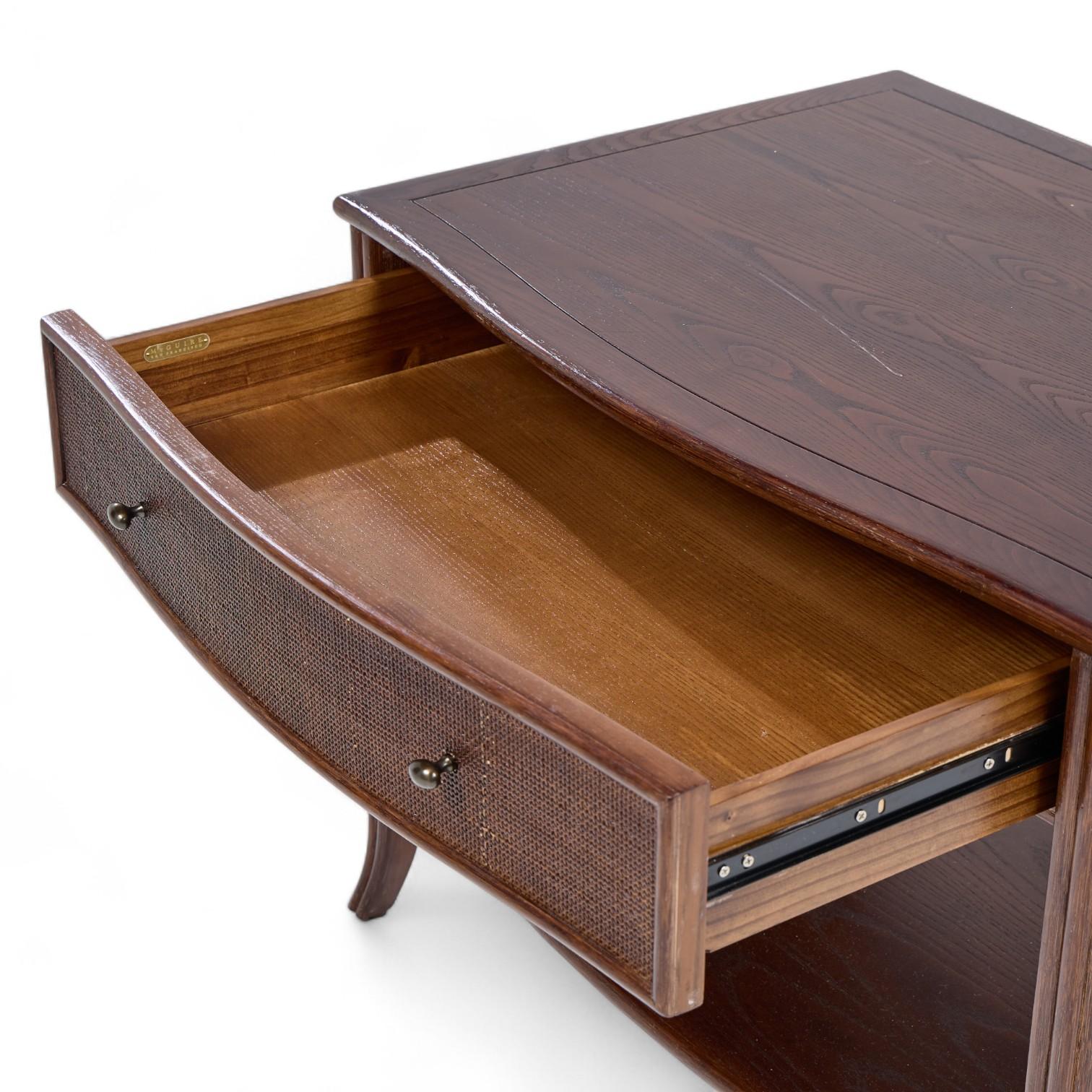 Barbara Barry pour McGuire Tables de nuit en rotin - Paire en vente 3