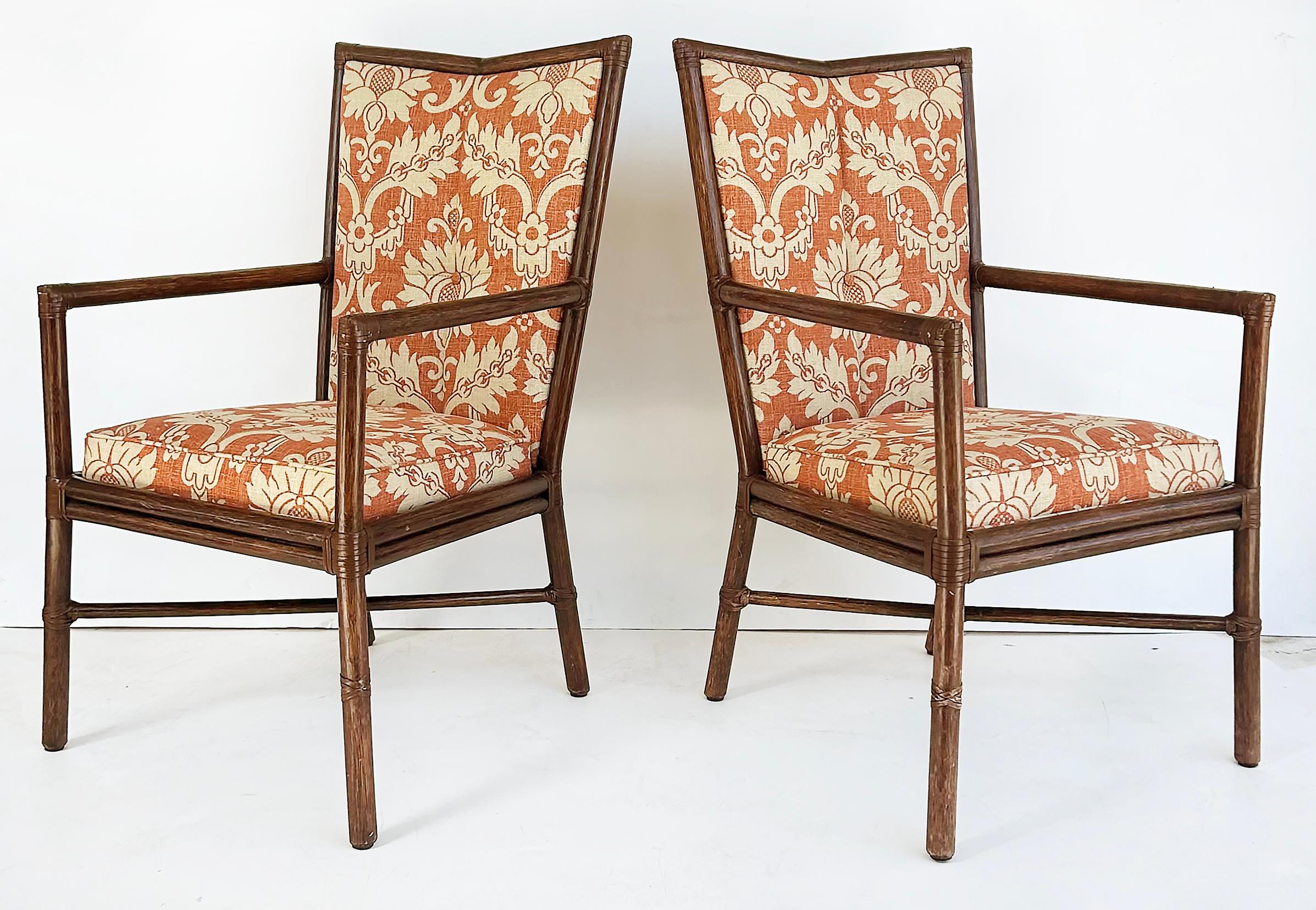 Barbara Barry McGuire Rattan Rawhide Esszimmer Stühle, neue Polsterung, Satz 8

Zum Verkauf angeboten wird ein Satz von acht Esszimmerstühlen, entworfen von Barbara Barry für McGuire Furniture in San Francisco.  Diese wundervollen Stühle sind neu