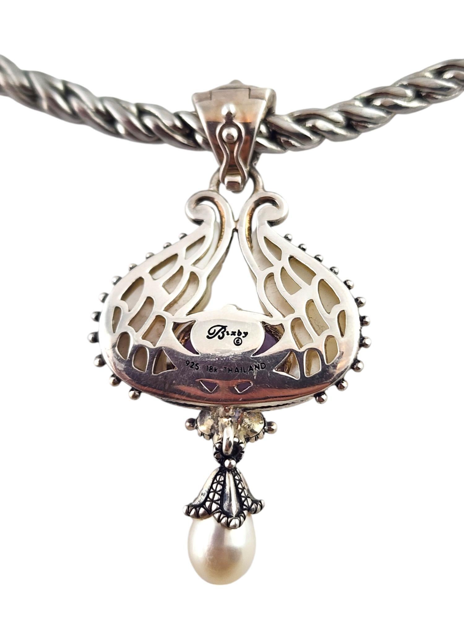 Barbara Bixby Sterling & 18K Yellow Gold Mother of Pearl Pendant Necklace #18678 In Good Condition In Washington Depot, CT
