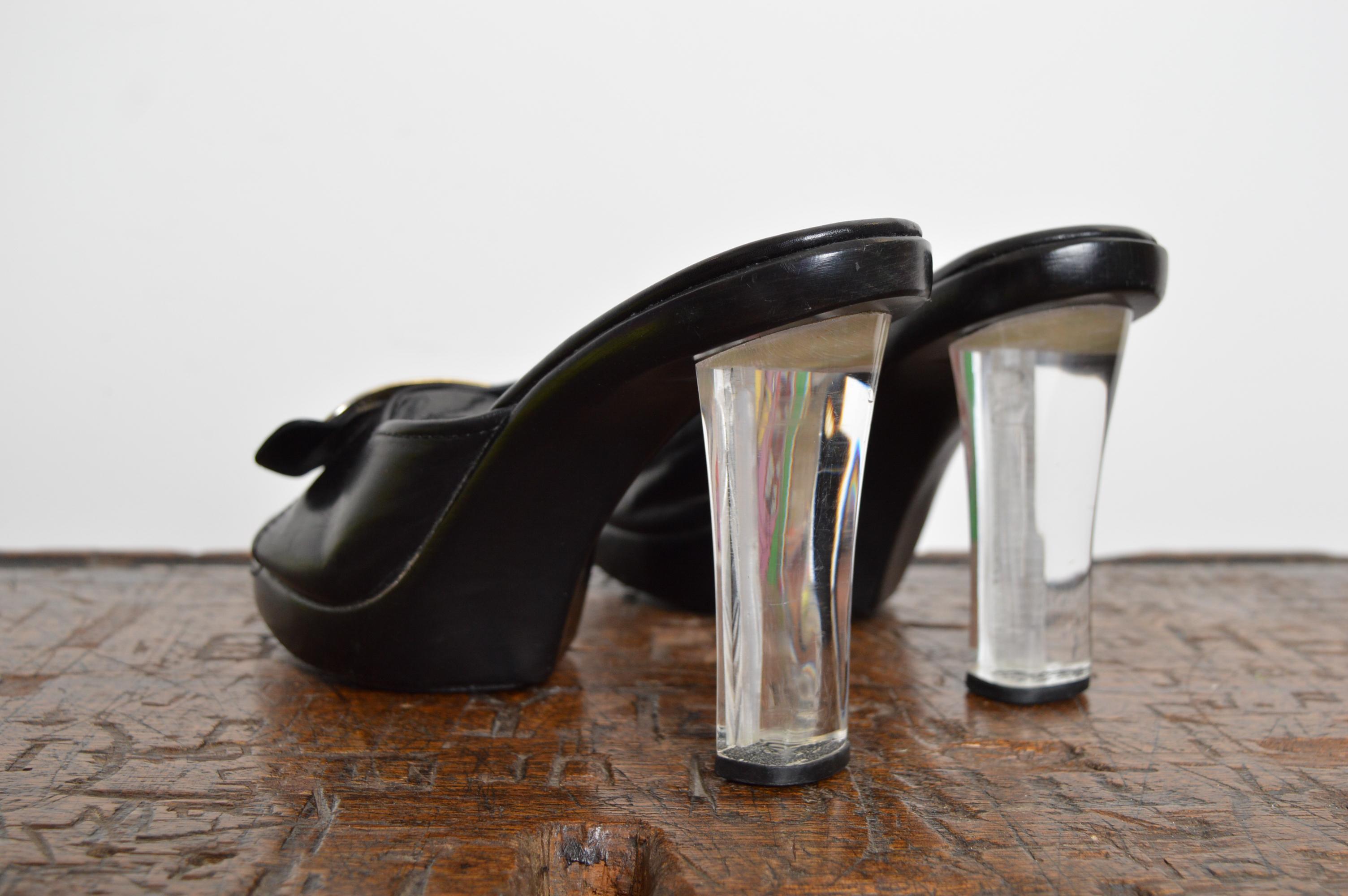 Barbara Bui Slip on Mules 2000’s Perspex and Black leather High Heels Platforms en vente 3