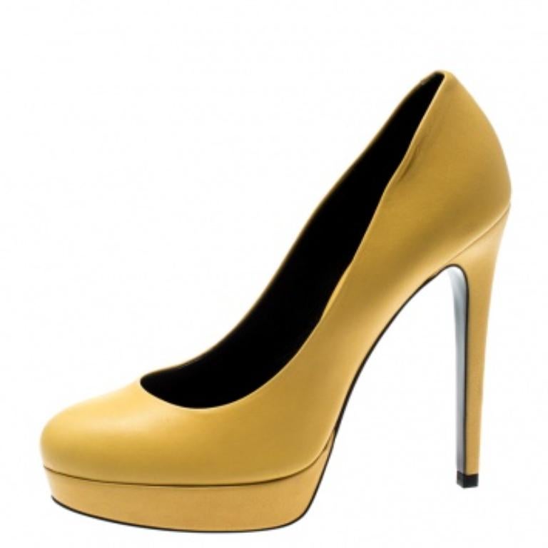 Barbara Bui - Décolleté con plateau in pelle gialla taglia 38 in vendita 1
