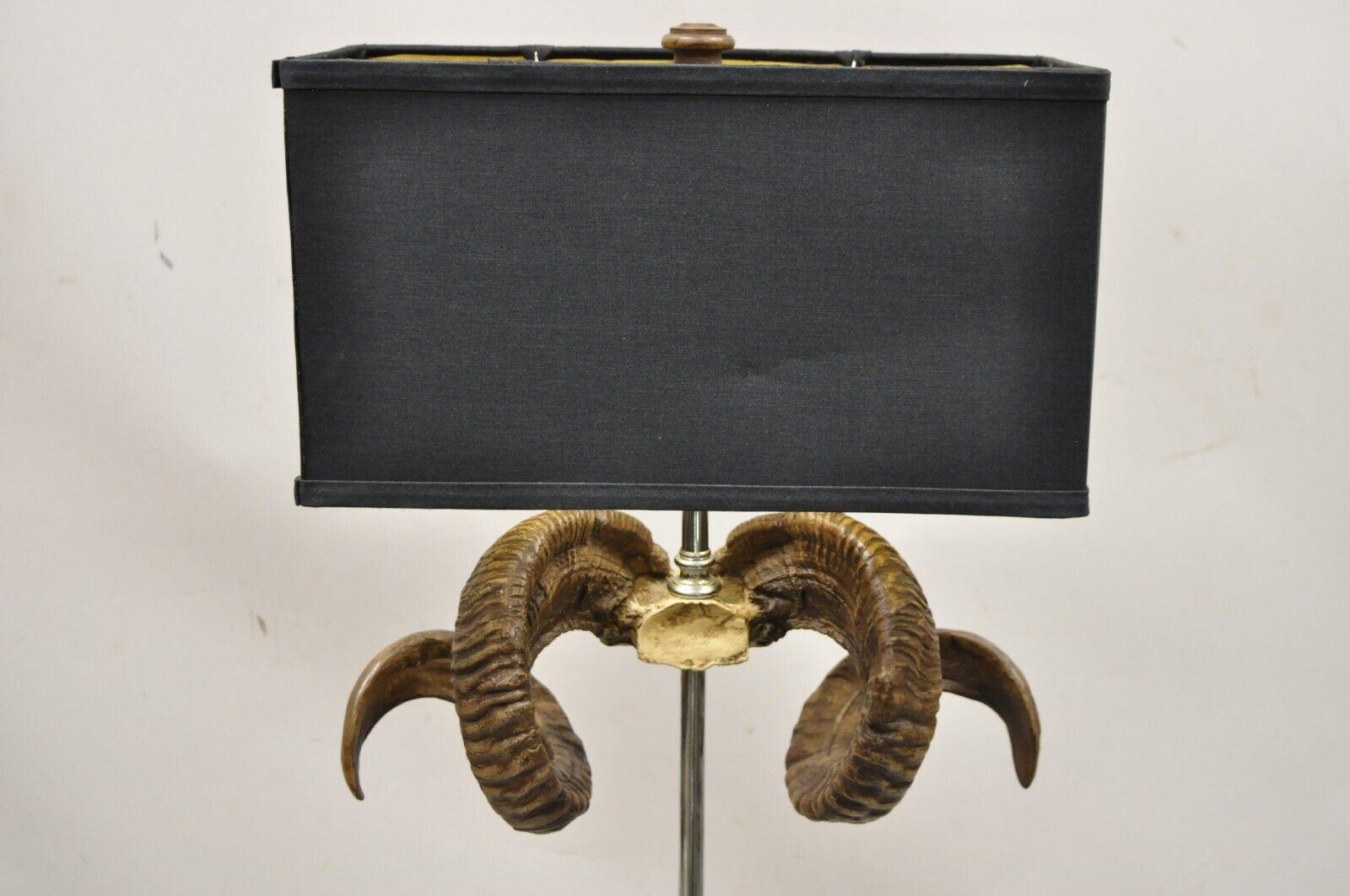 Barbara Cosgrove Ram Horn Modern Decorator Table Lamp 2